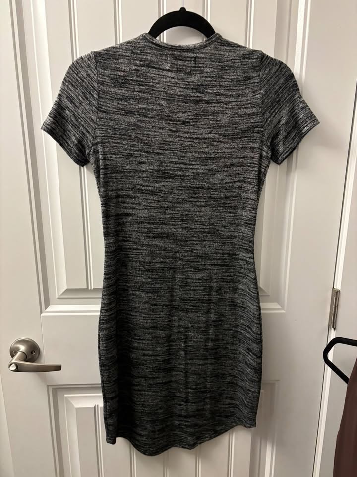 Aritzia Dress - photo 2