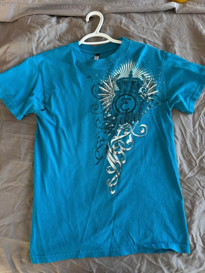 Blue Ezekiel Men’s/boys Graphic T shirt