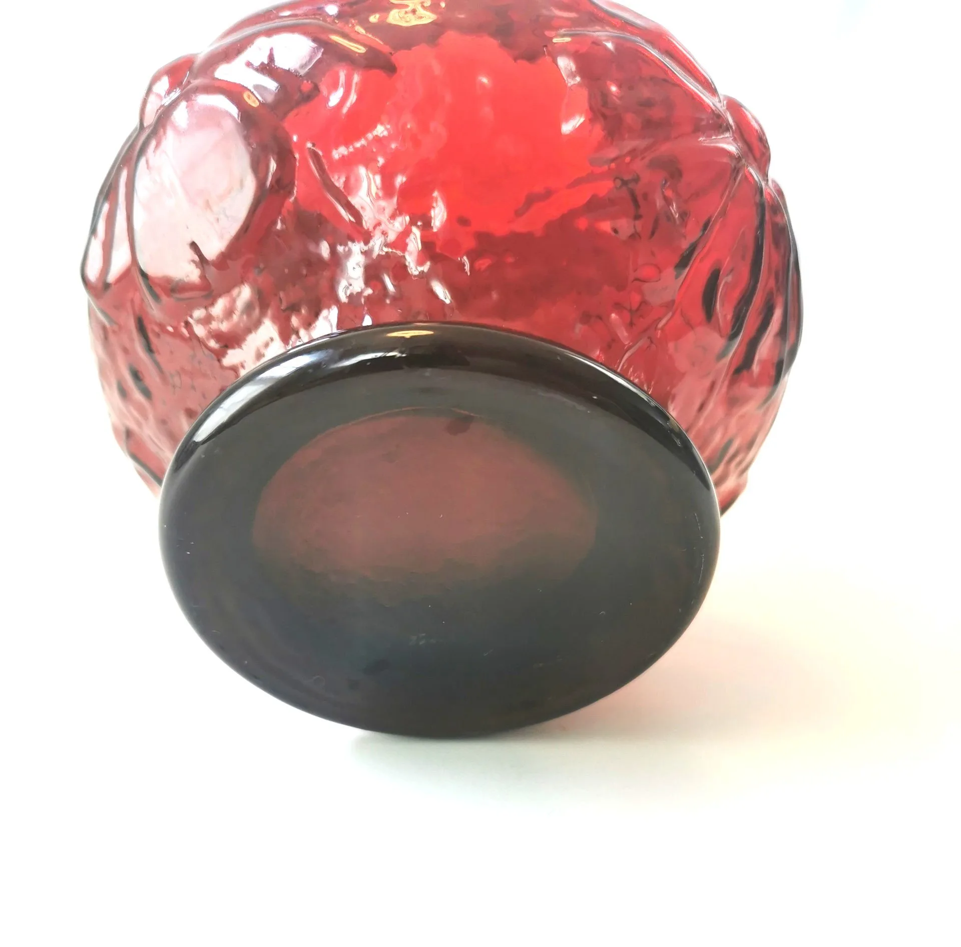 Anchor Hocking Rainflower Royal Ruby Red Glass Vase image indicator(3)