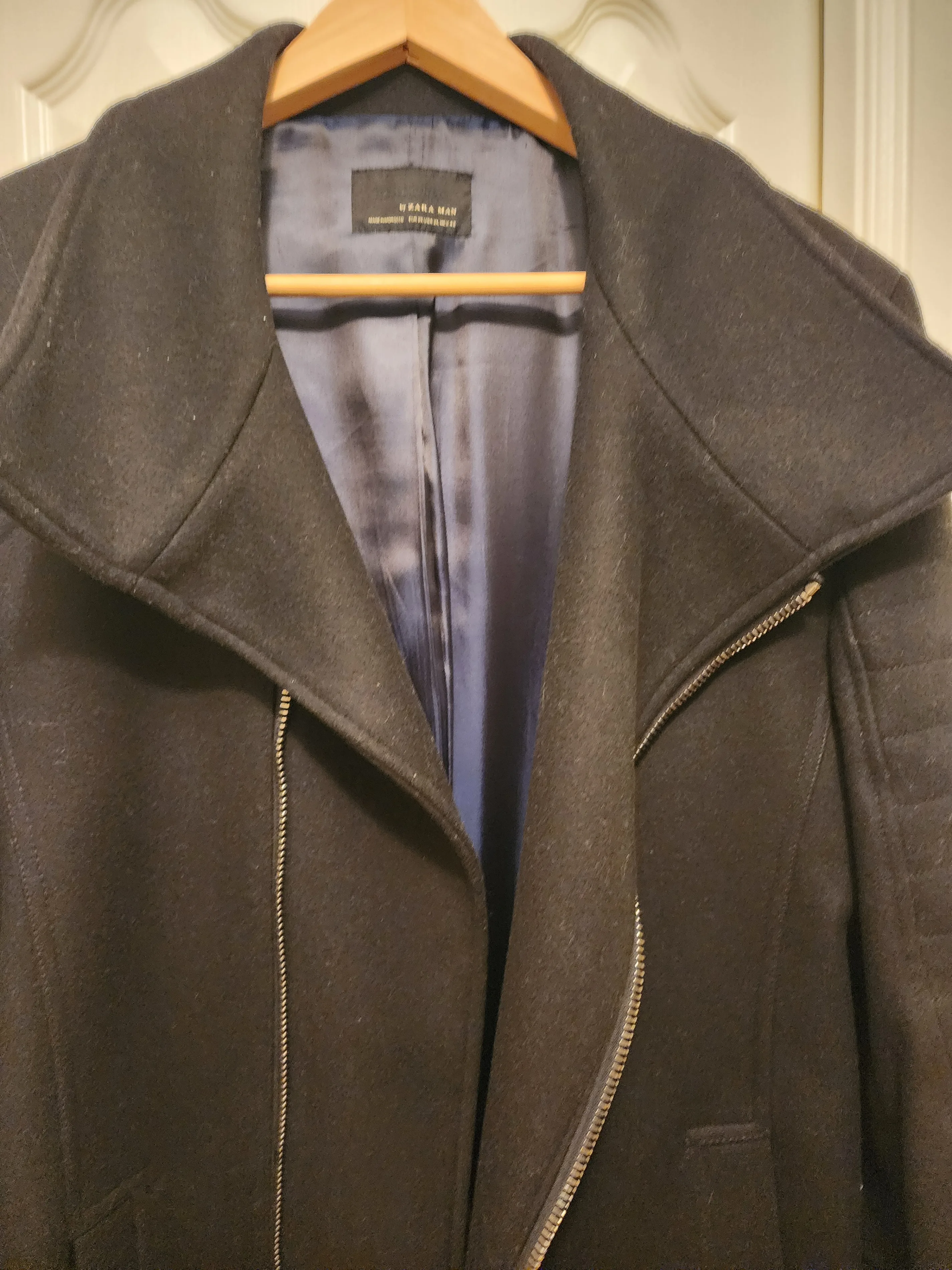 Winter Men Black Coat – ZARA image indicator(3)