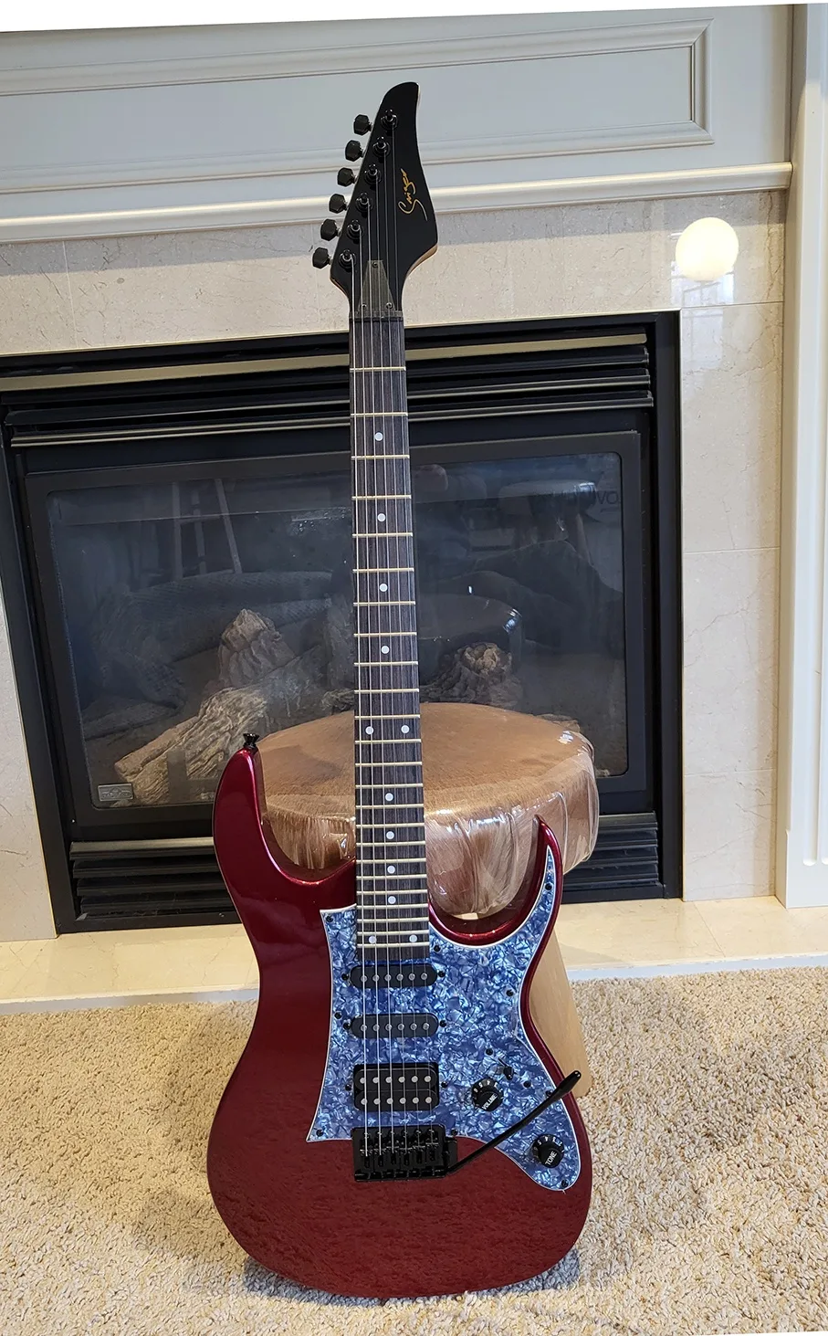 Beginner & Intermediate Full Size HSS Pickups Maple Neck Red thumbnail