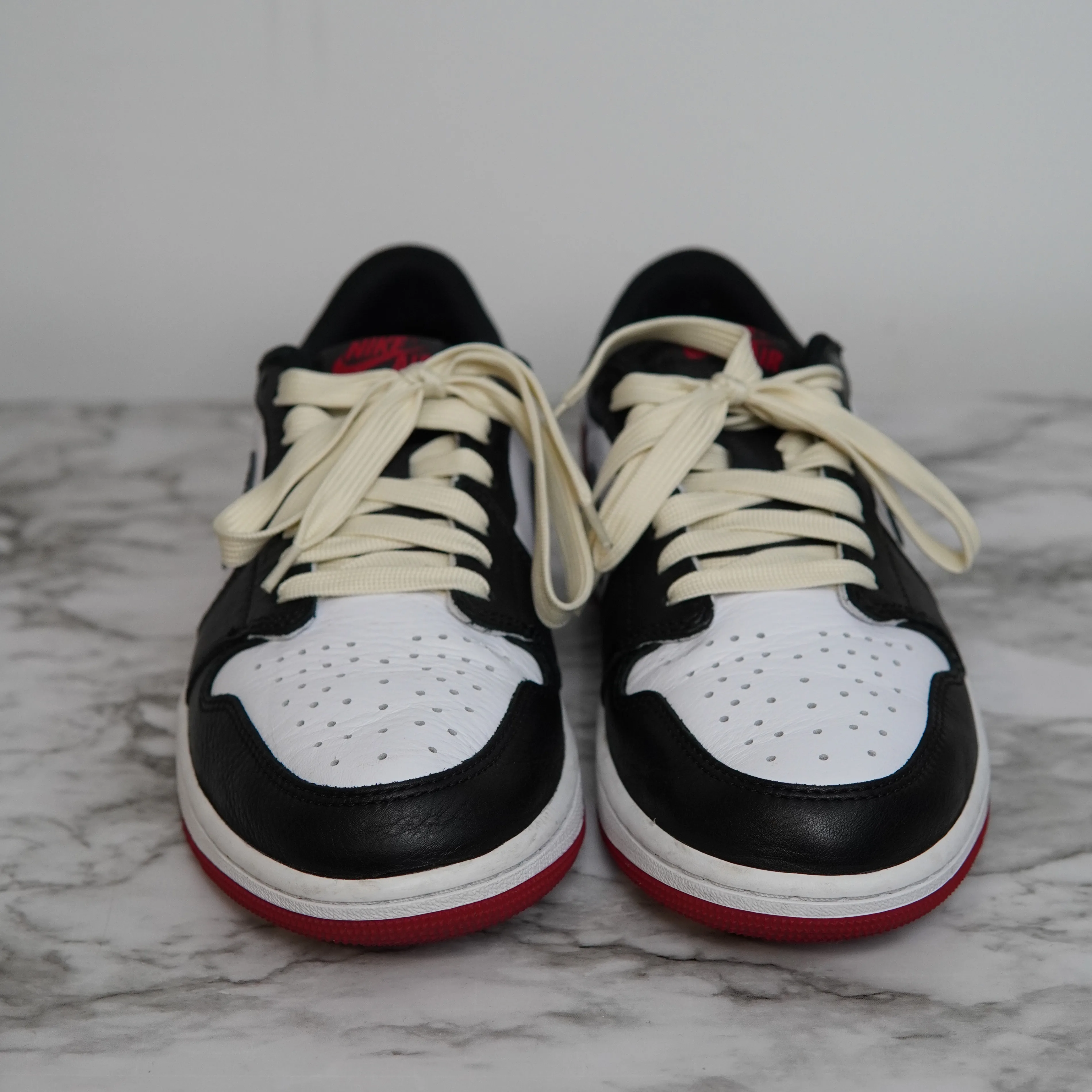 Air Jordan 1 Low 'Black Toe' image indicator(4)