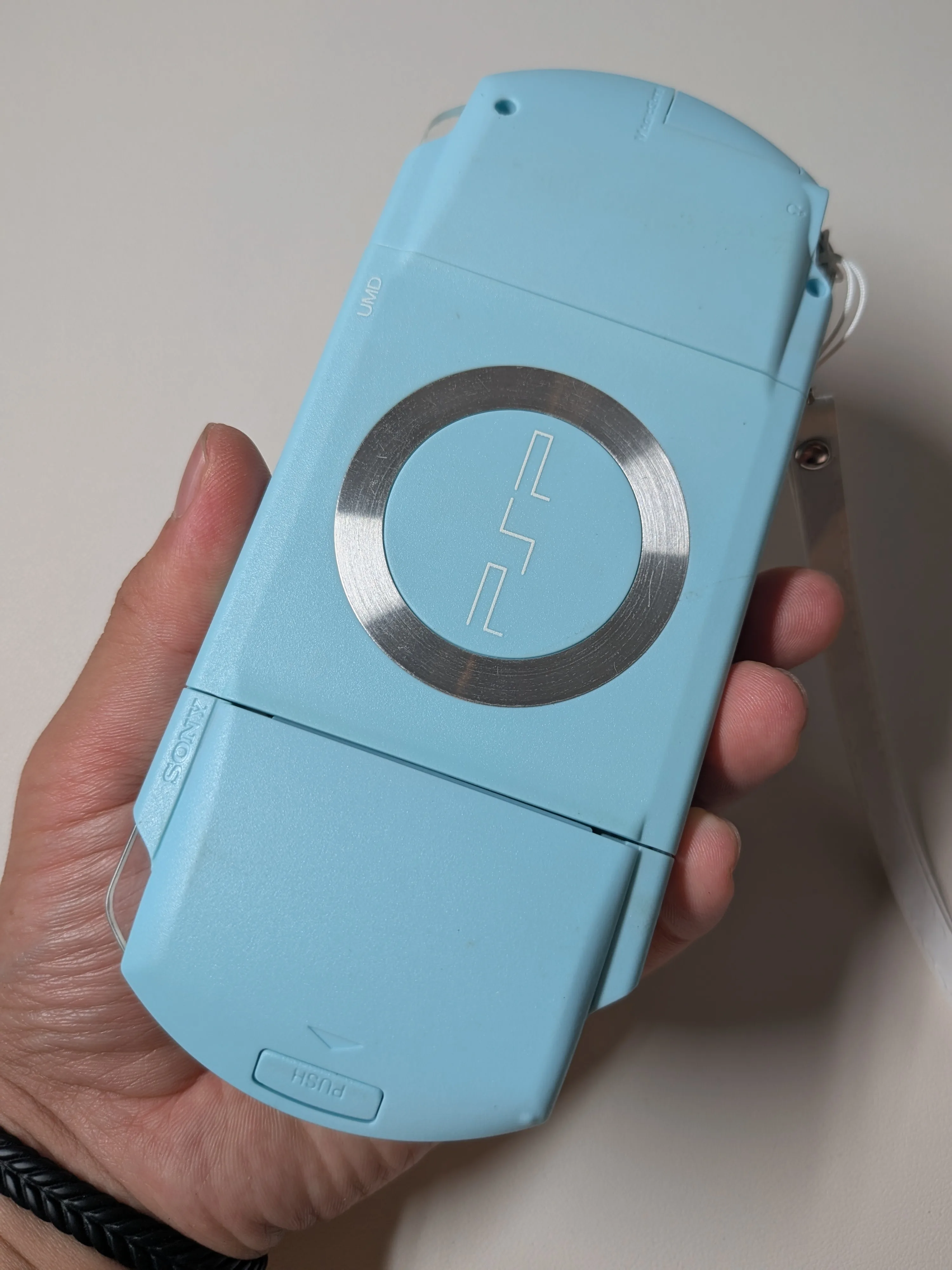 Sony PSP1000 Tiffany Blue IPS screen image indicator(3)