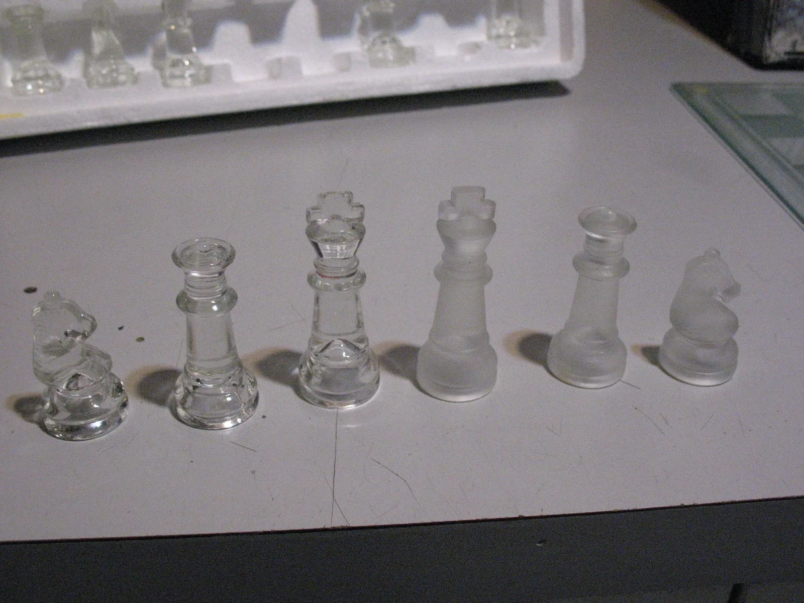 3 in 1 Glass Chess/Backgammon/and Checkers Game image indicator(6)