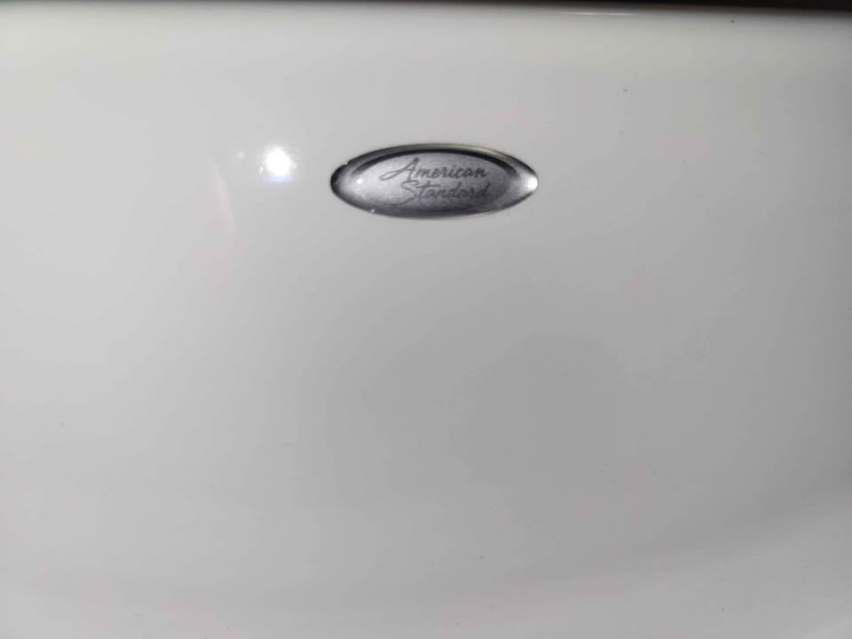 STUDIO CARRE WHITE CERAMIC UNDERMOUNT BATHROOM SINK – OPEN BOX - photo 3