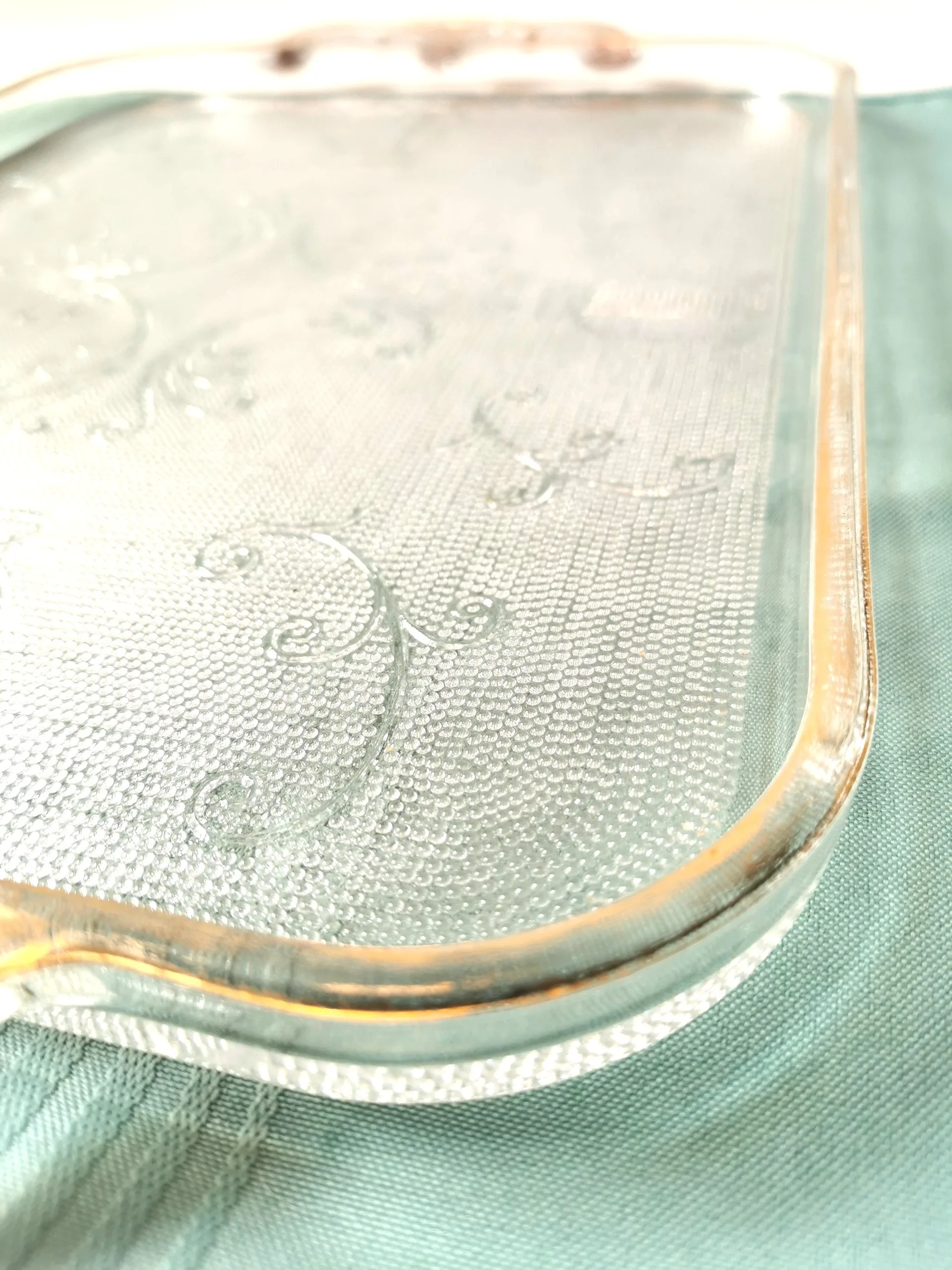 Jeannette Glass Tray Harp Texture Pressed Glass Gold Tinted Trim image indicator(3)