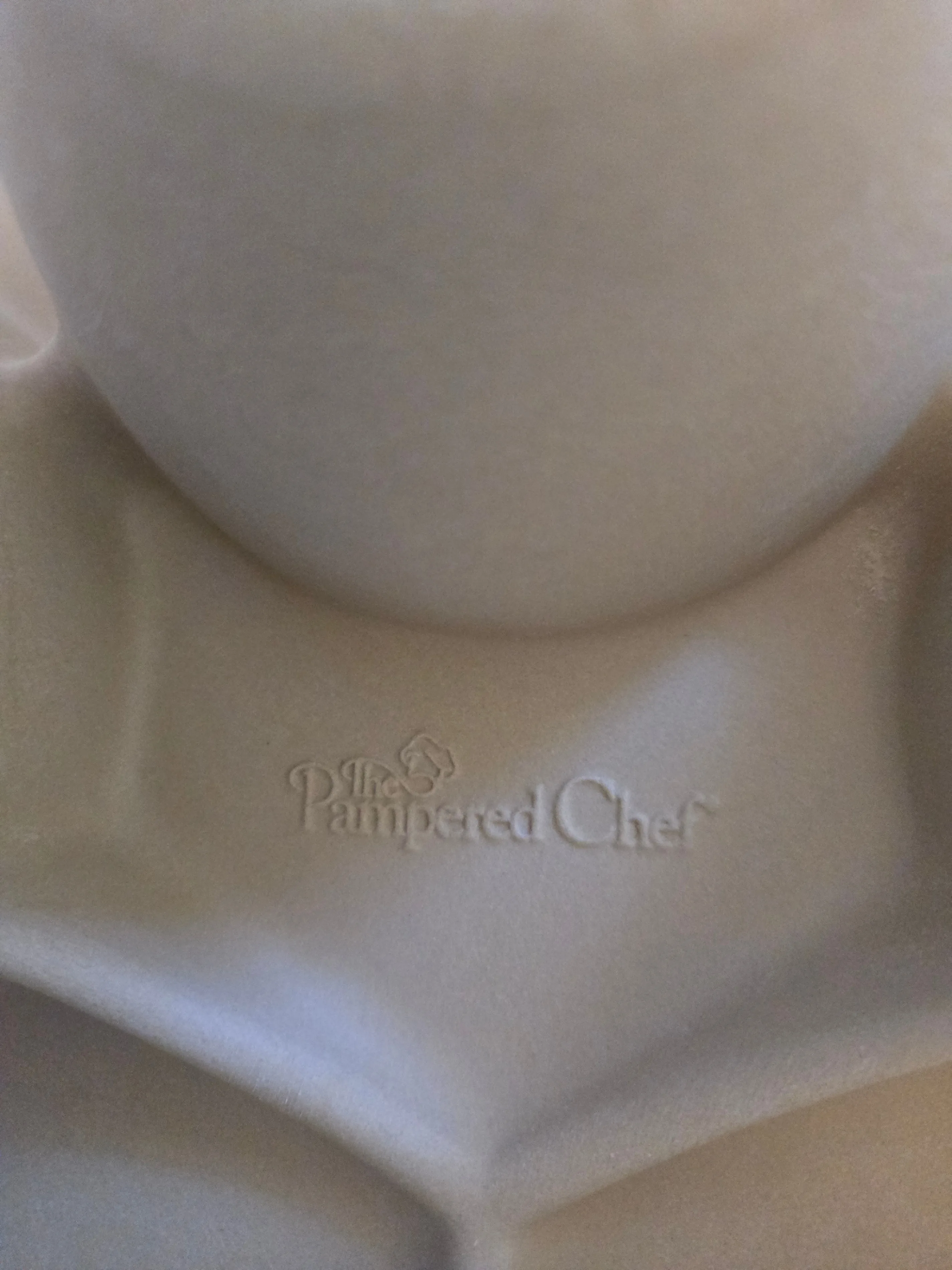 Pampered Chef Stoneware Baking Dish image indicator(3)