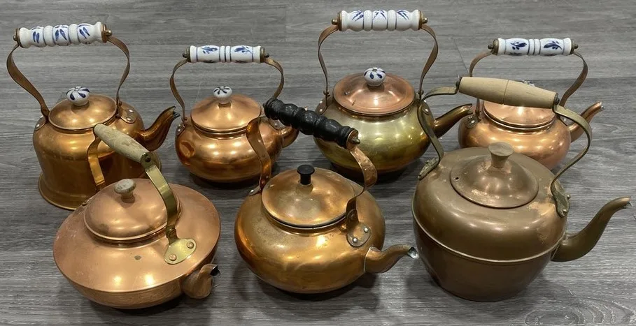 7 Vintage Copper & Brass Teapots – Portugal ODI COPRAL Décor thumbnail