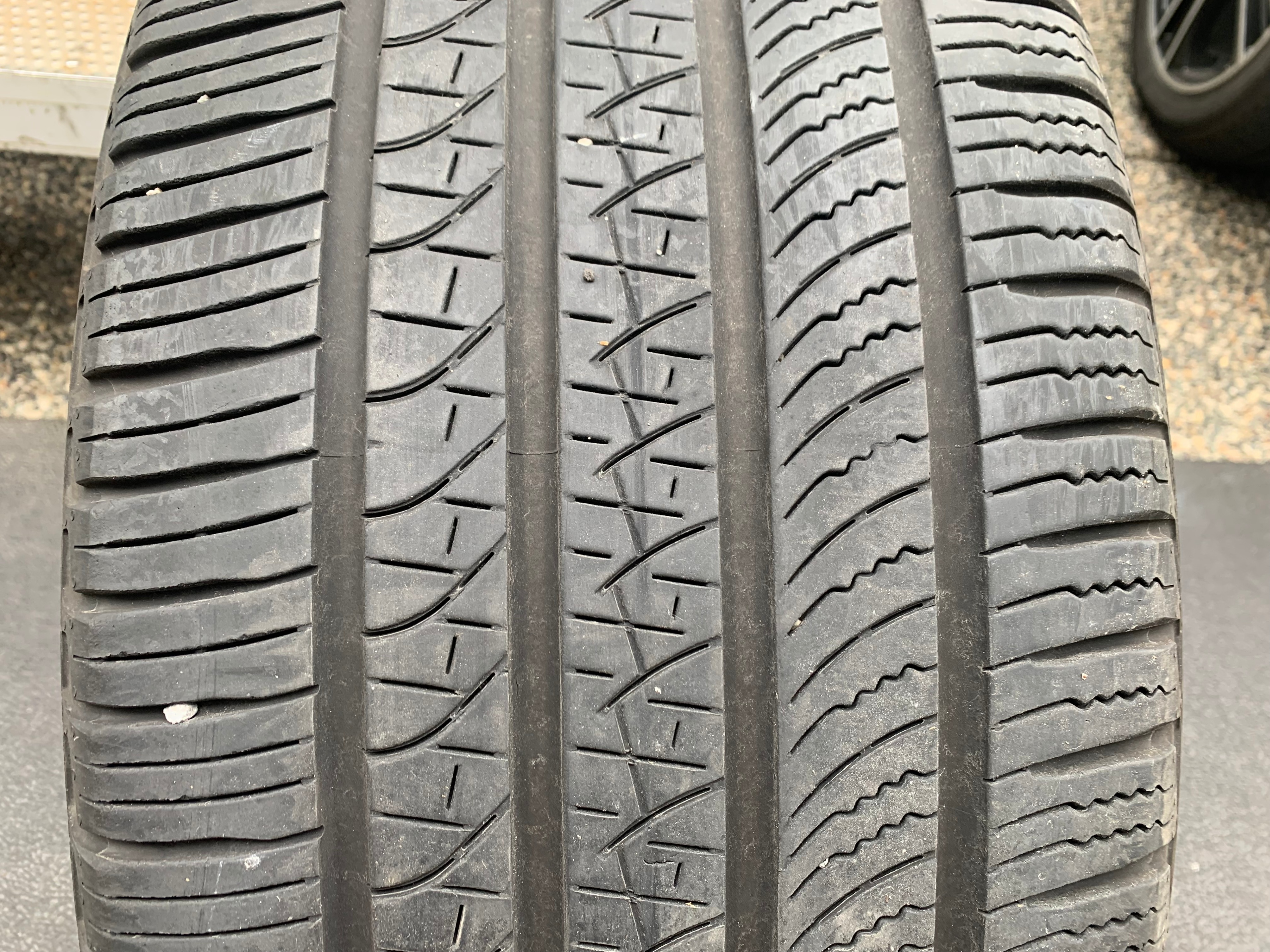 1 X single 285/45/22 Pirelli Scorpion zero A/S LR with 70% tread - photo 2
