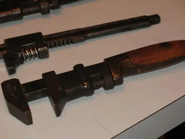 3 Vintage Adjustable Pipe Wrenches image indicator(5)