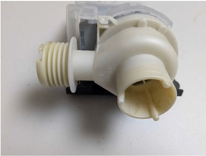 Washer Drain Pump (FREE - READ AD) - photo 3