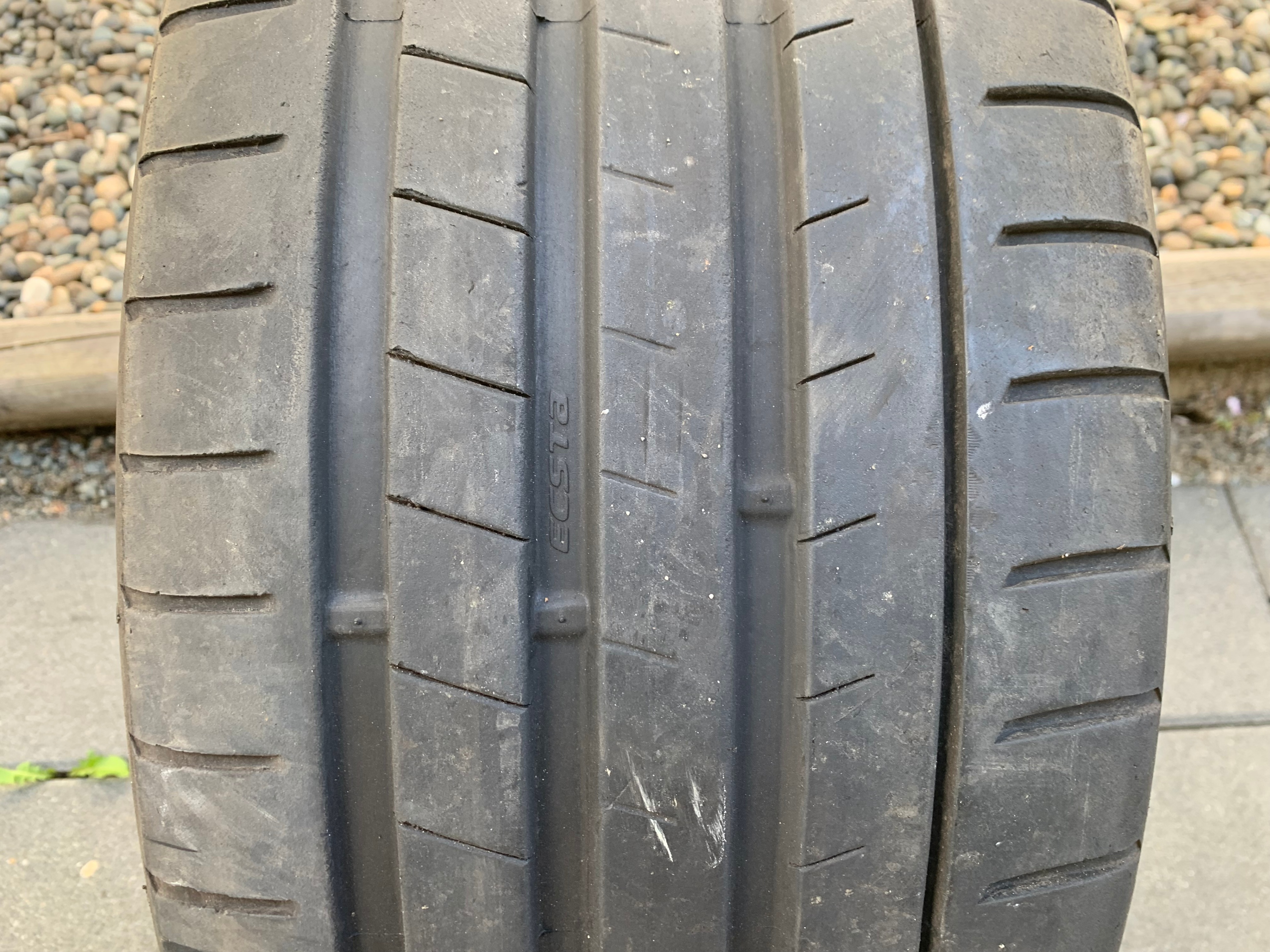 1 X single 245/35/19 93Y Kumho ecsta PS91 with 70% tread - photo 2