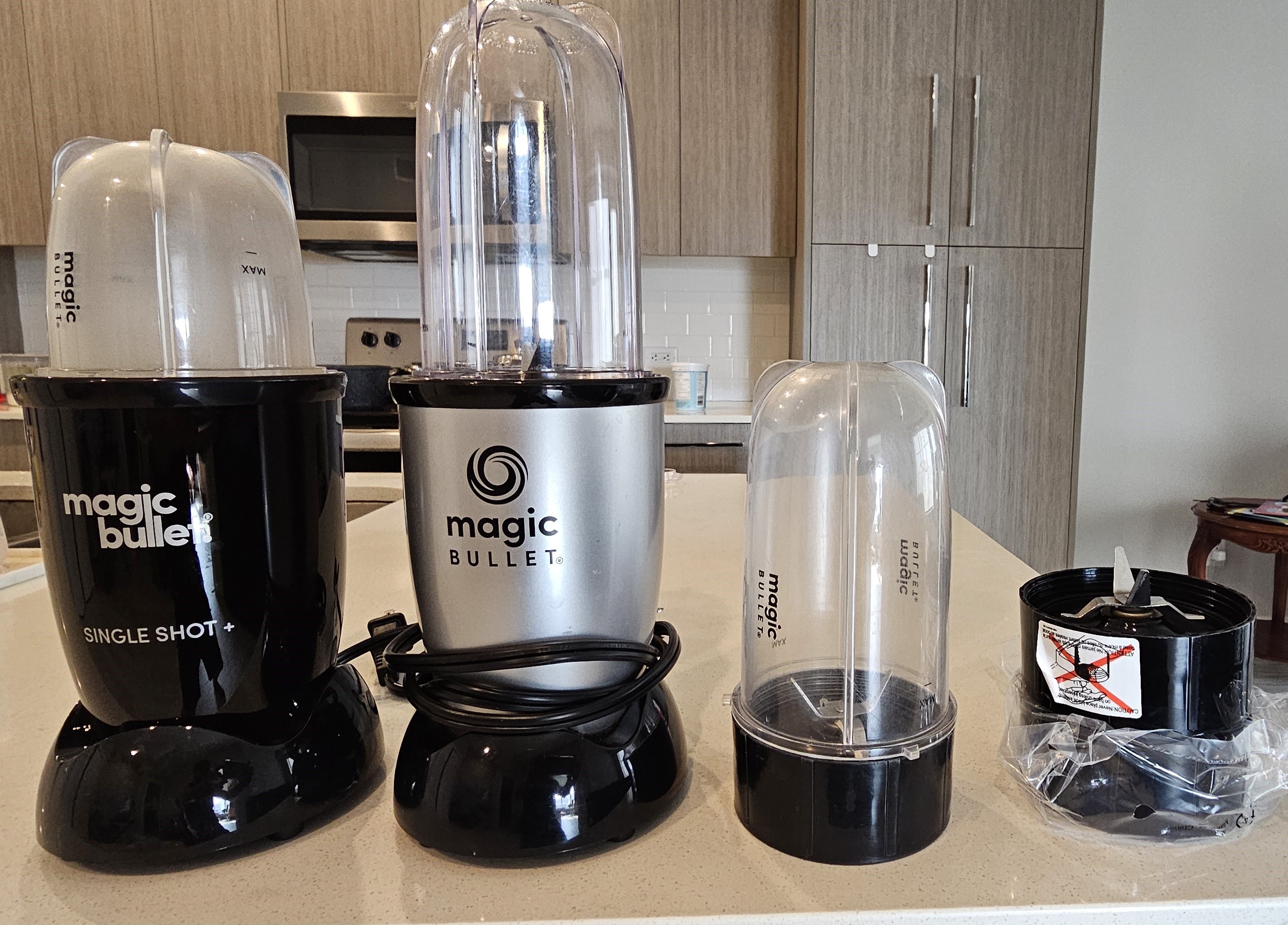 Magic Bullet Blender/Mixer – $30 - photo 5