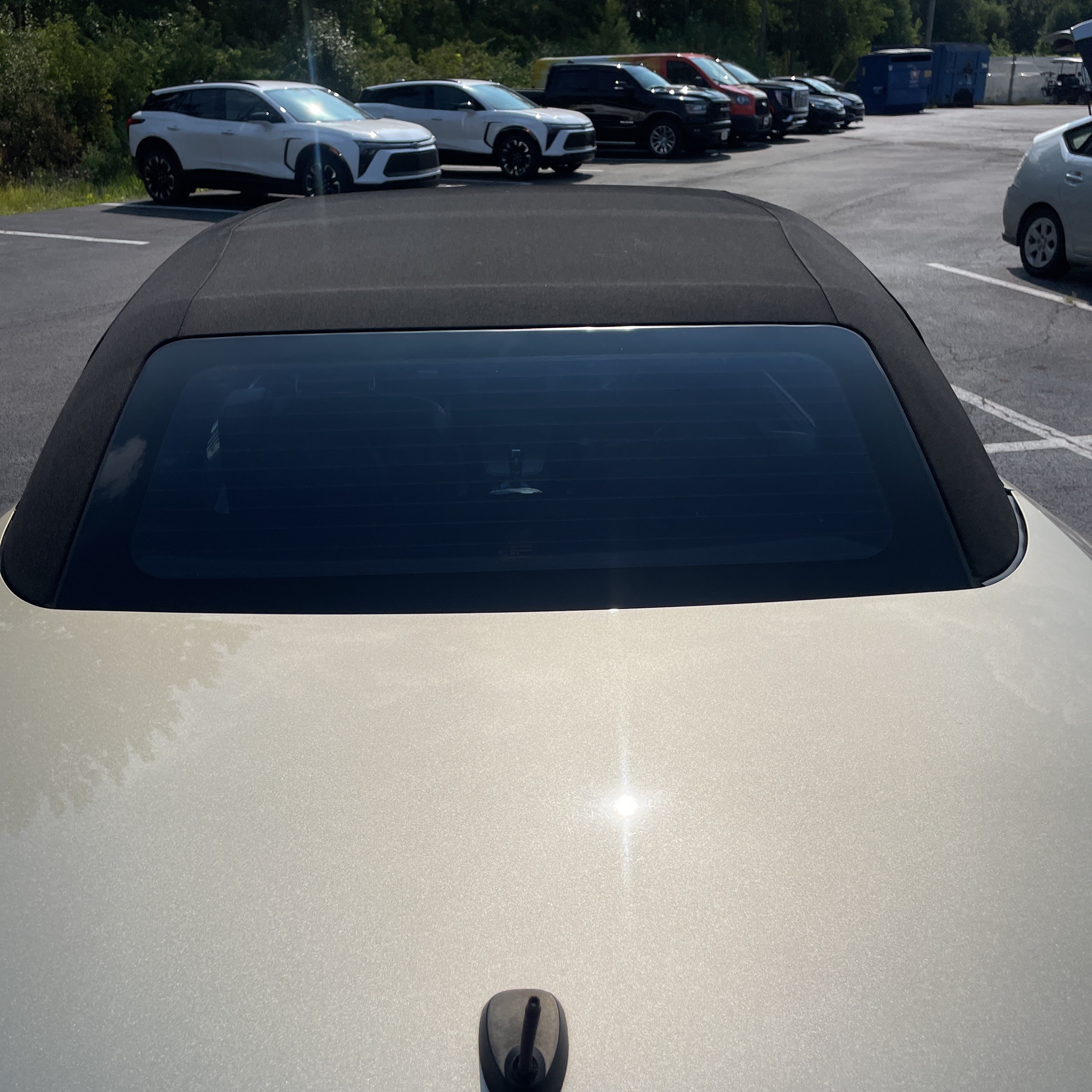 2010 Chrysler Sebring Convertible - photo 2