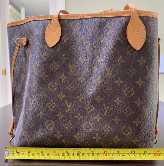 Authentic Louis Vuitton LV Monogram Neverfull MM Tote Bag thumbnail