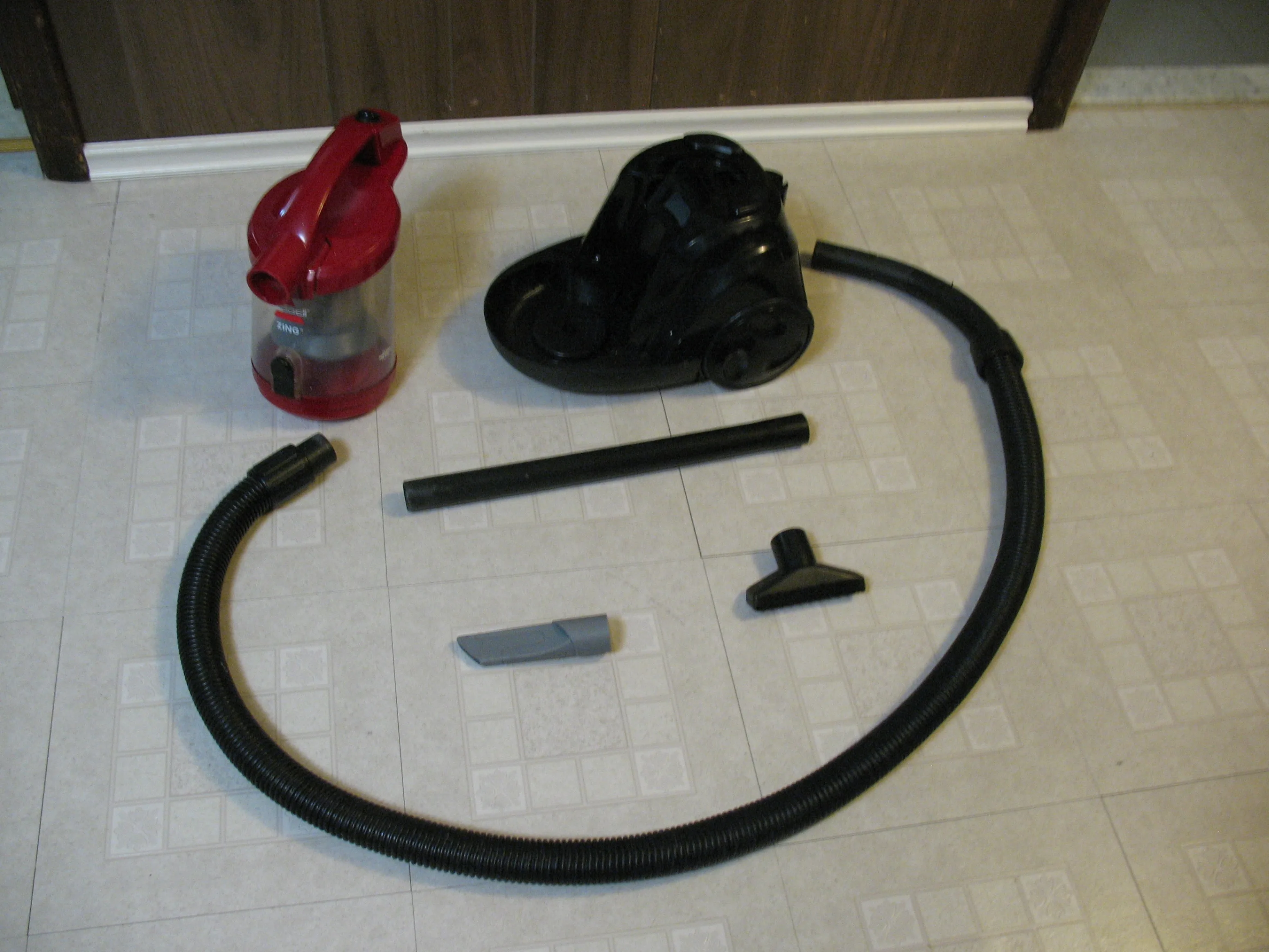 BISSELL Compact Canister Vacuum Cleaner thumbnail