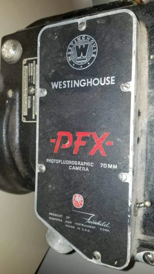 WWII Fairchild / Westinghouse PFX 70mm Photofluorographic Camera thumbnail