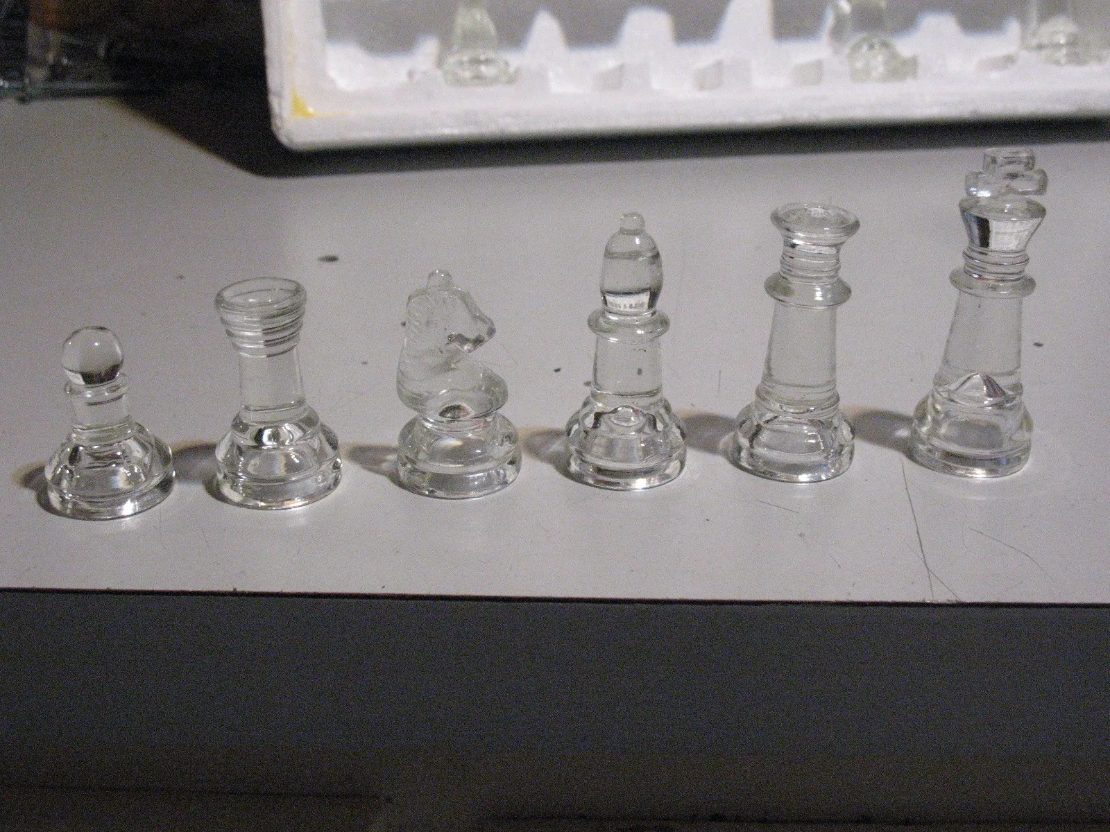 3 in 1 Glass Chess/Backgammon/and Checkers Game image indicator(8)