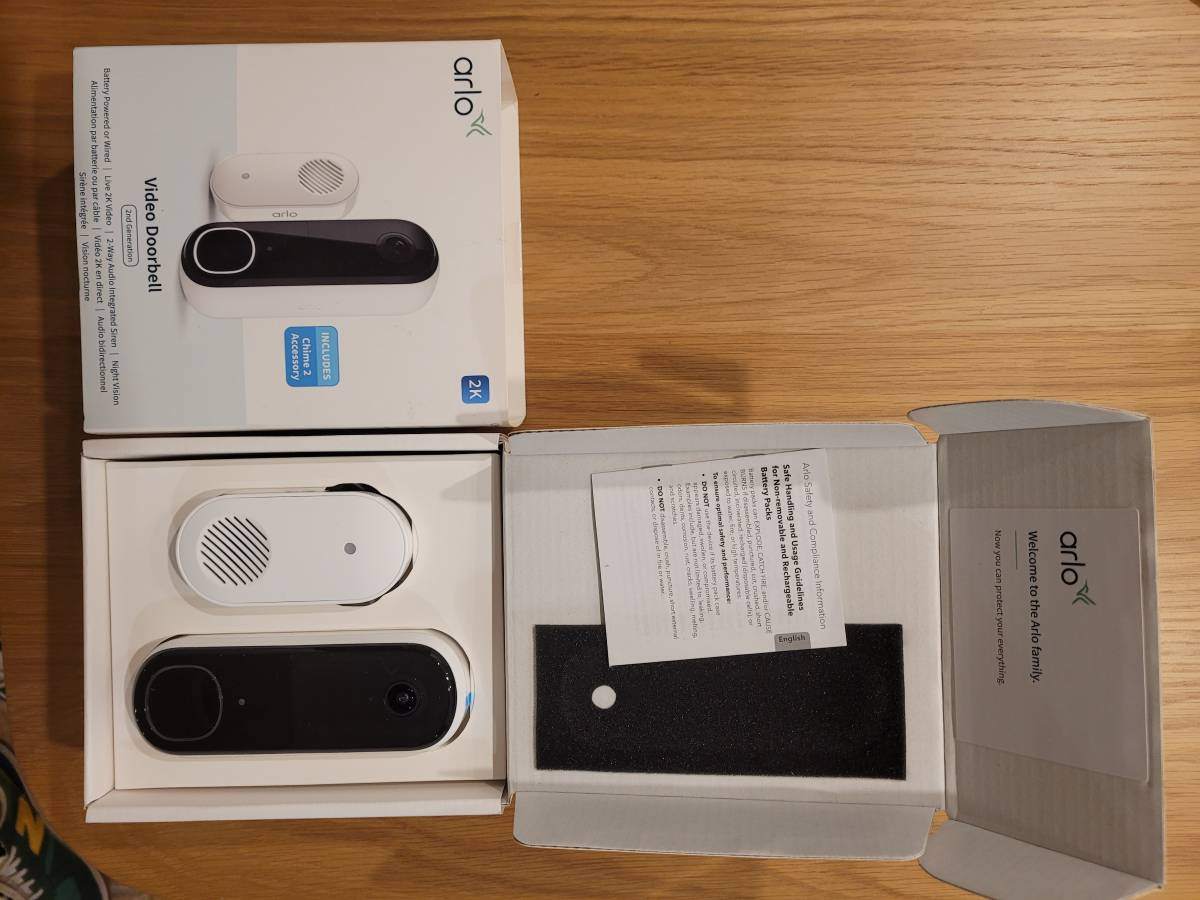Arlo Camera, Doorbell and BaseStation- No monthly fee needed - photo 3