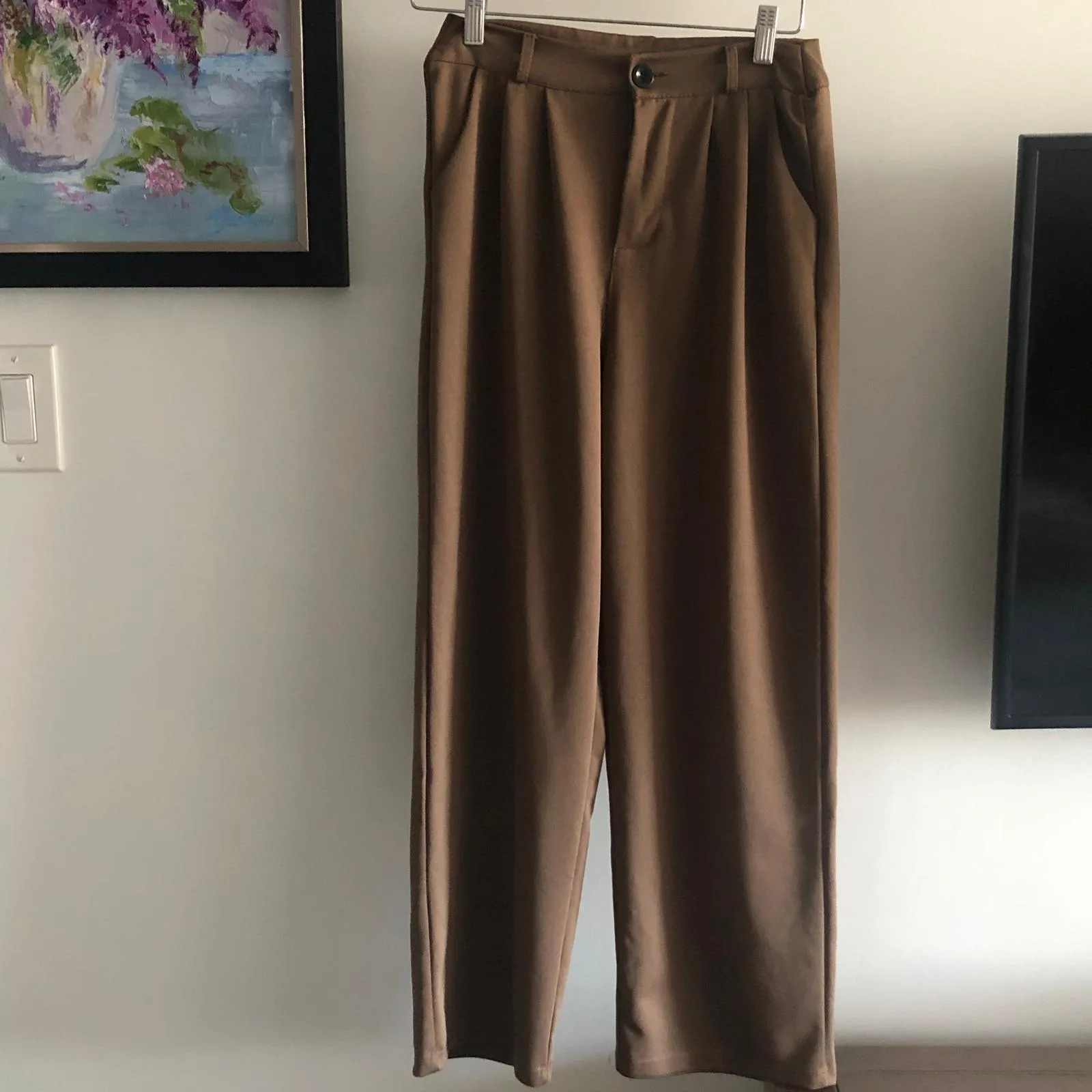 Cropped Crepe Pants from Korea / Small / Cappuchino image indicator(2)