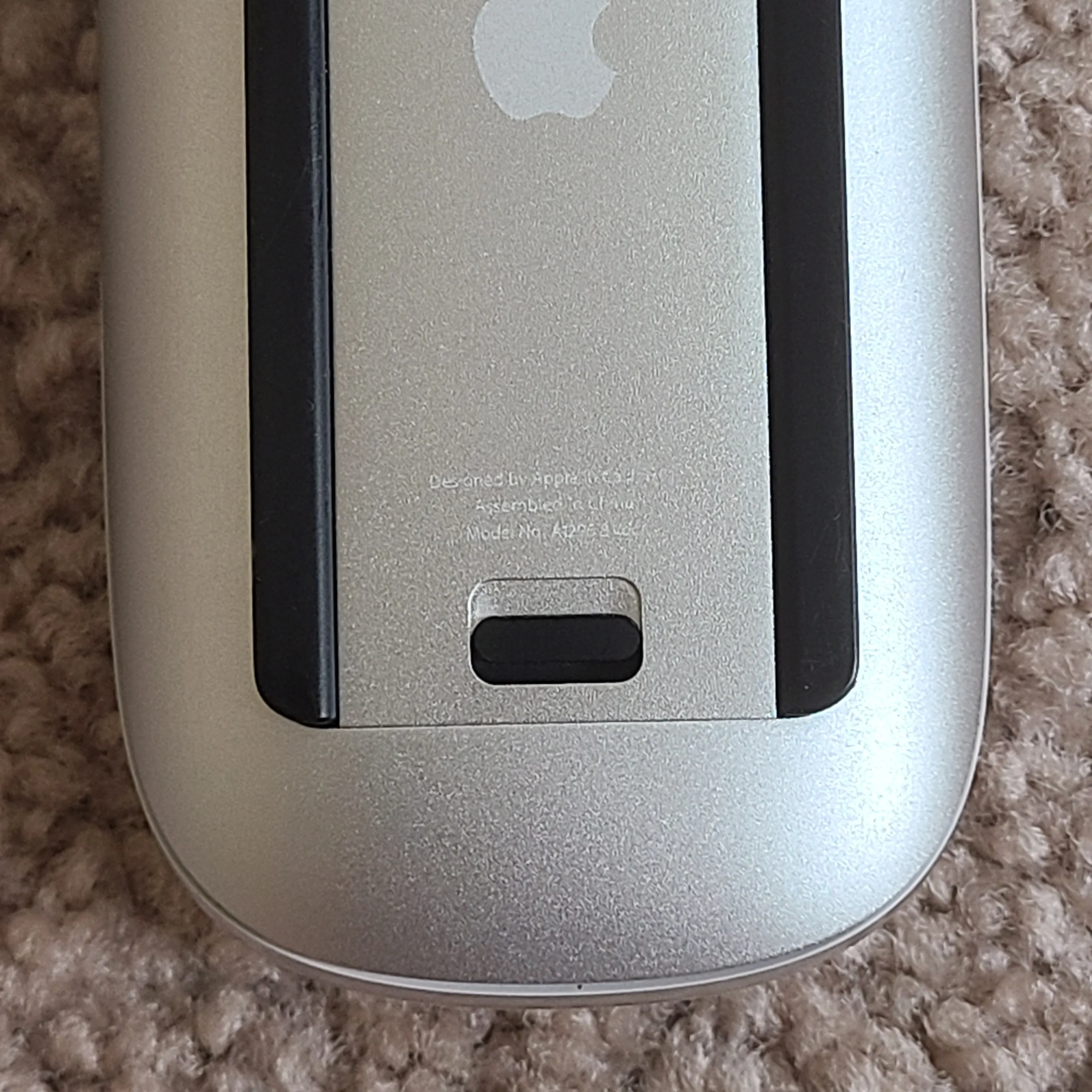 Apple Magic Mouse A1296 Wireless Bluetooth Mouse - White/Silver image indicator(5)