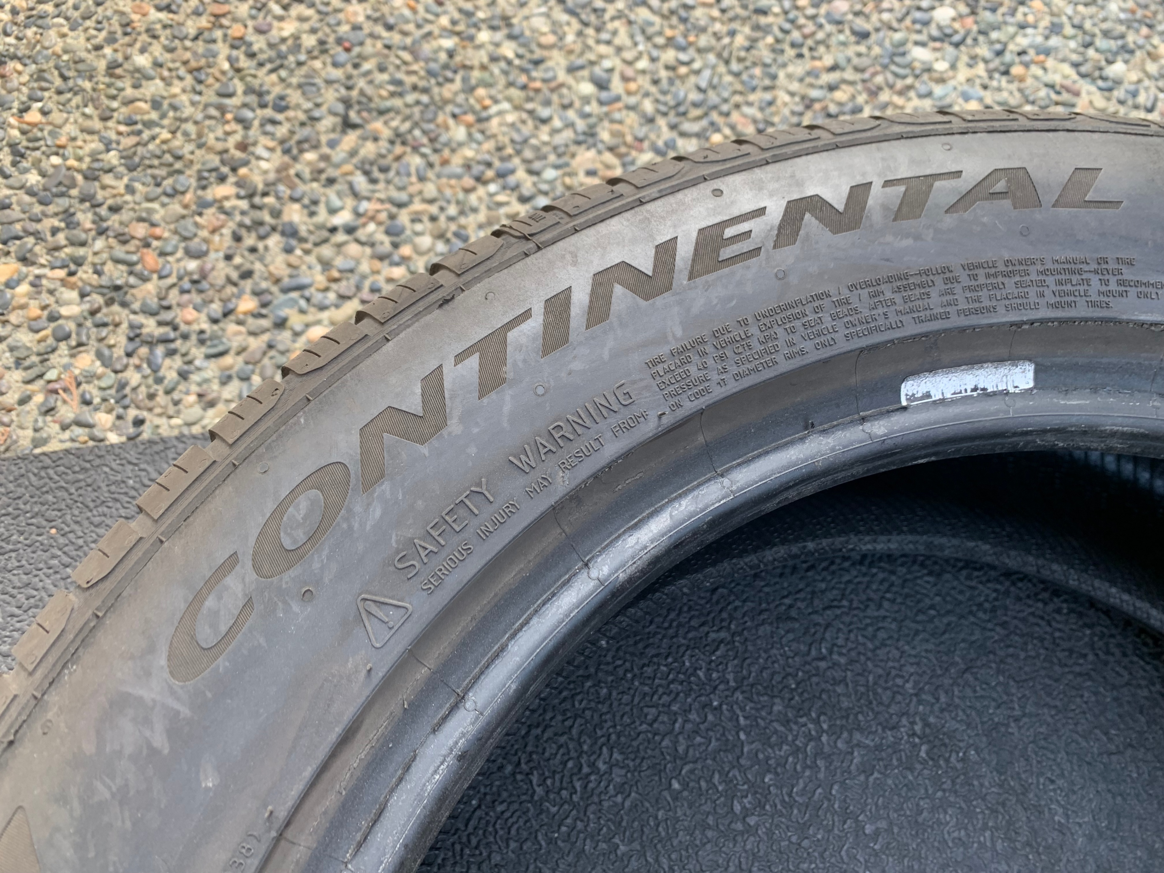 Pair of 215/55/17 Continental 75/85% tread - photo 5