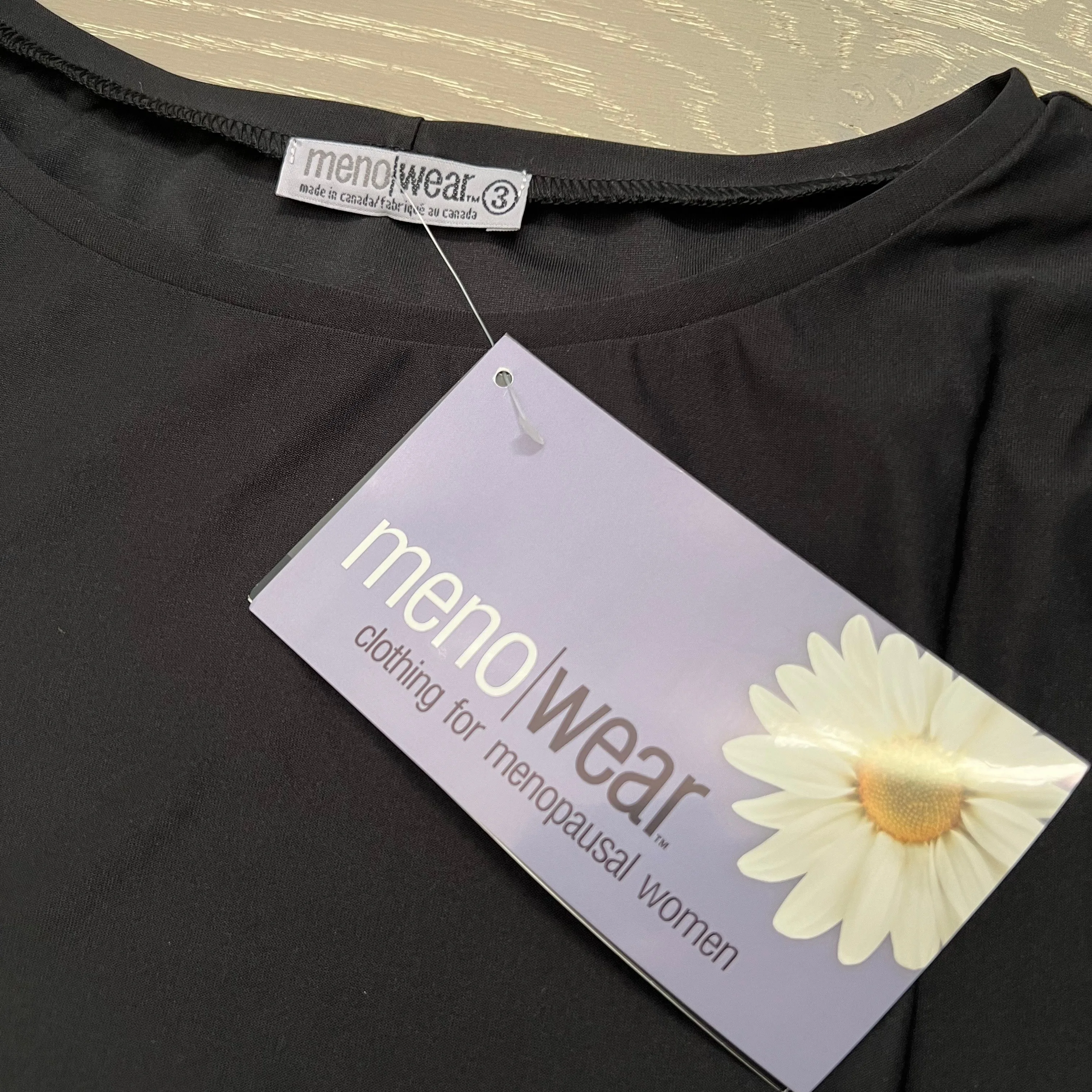 Meno Wear Long Sleeve Top - Made in Canada image indicator(2)