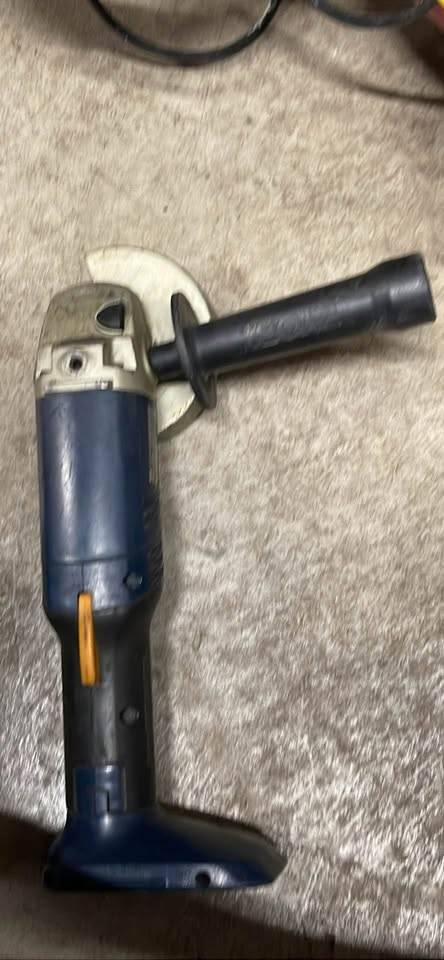 RYOBI angle grinder - photo 2