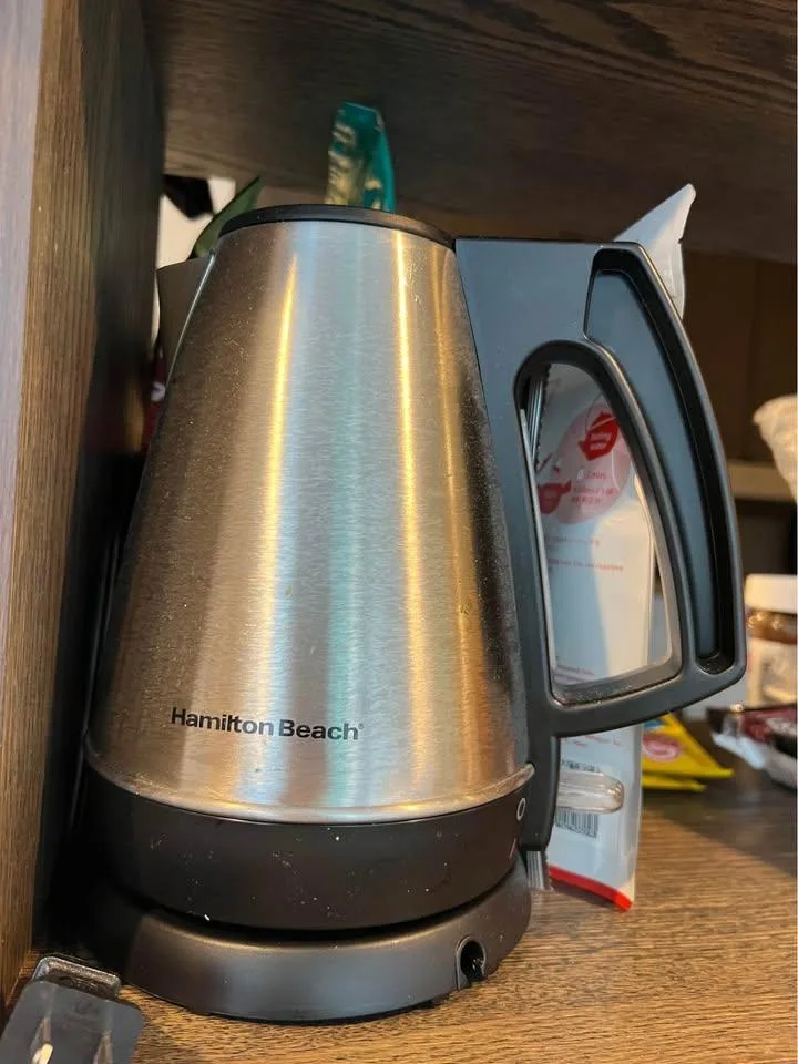 Electric kettle thumbnail
