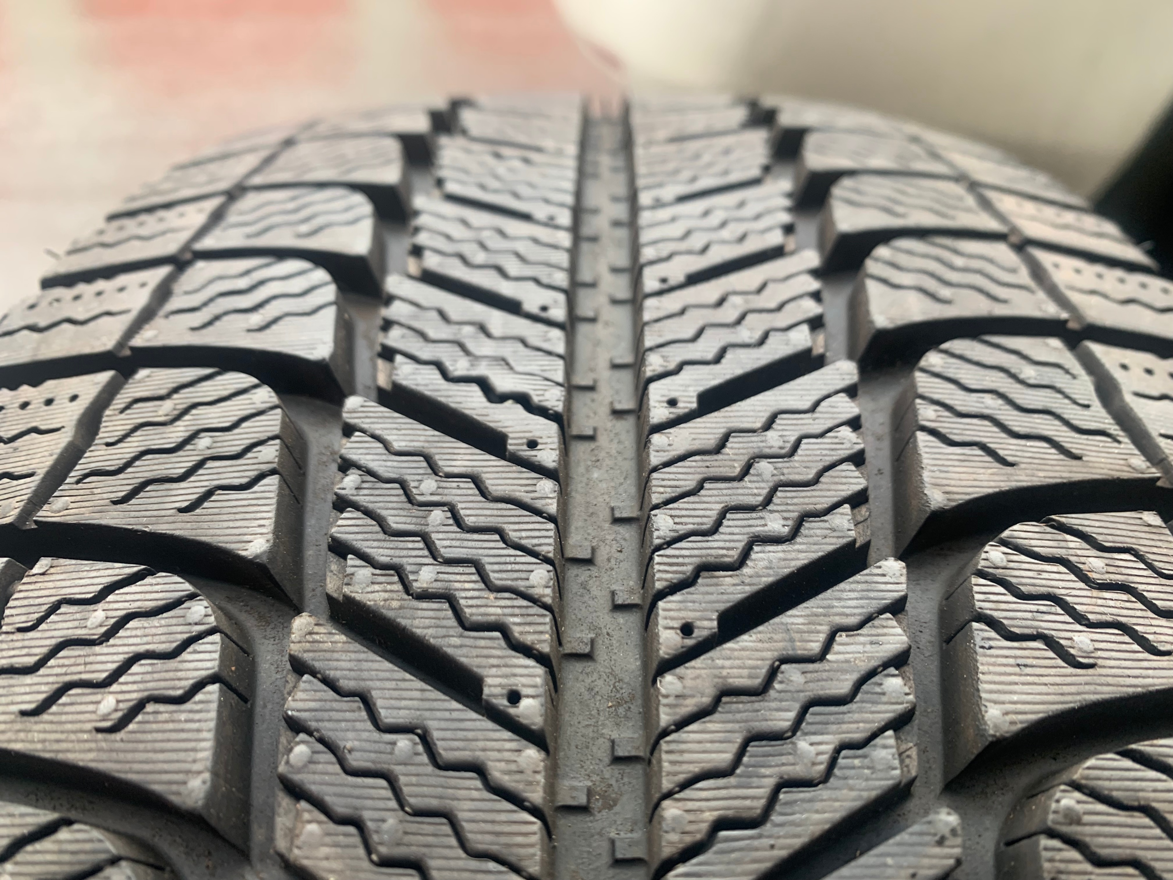 1 X single 225/60/17 99H Michelin X-Ice 3 w 10/32nds Like New - photo 3