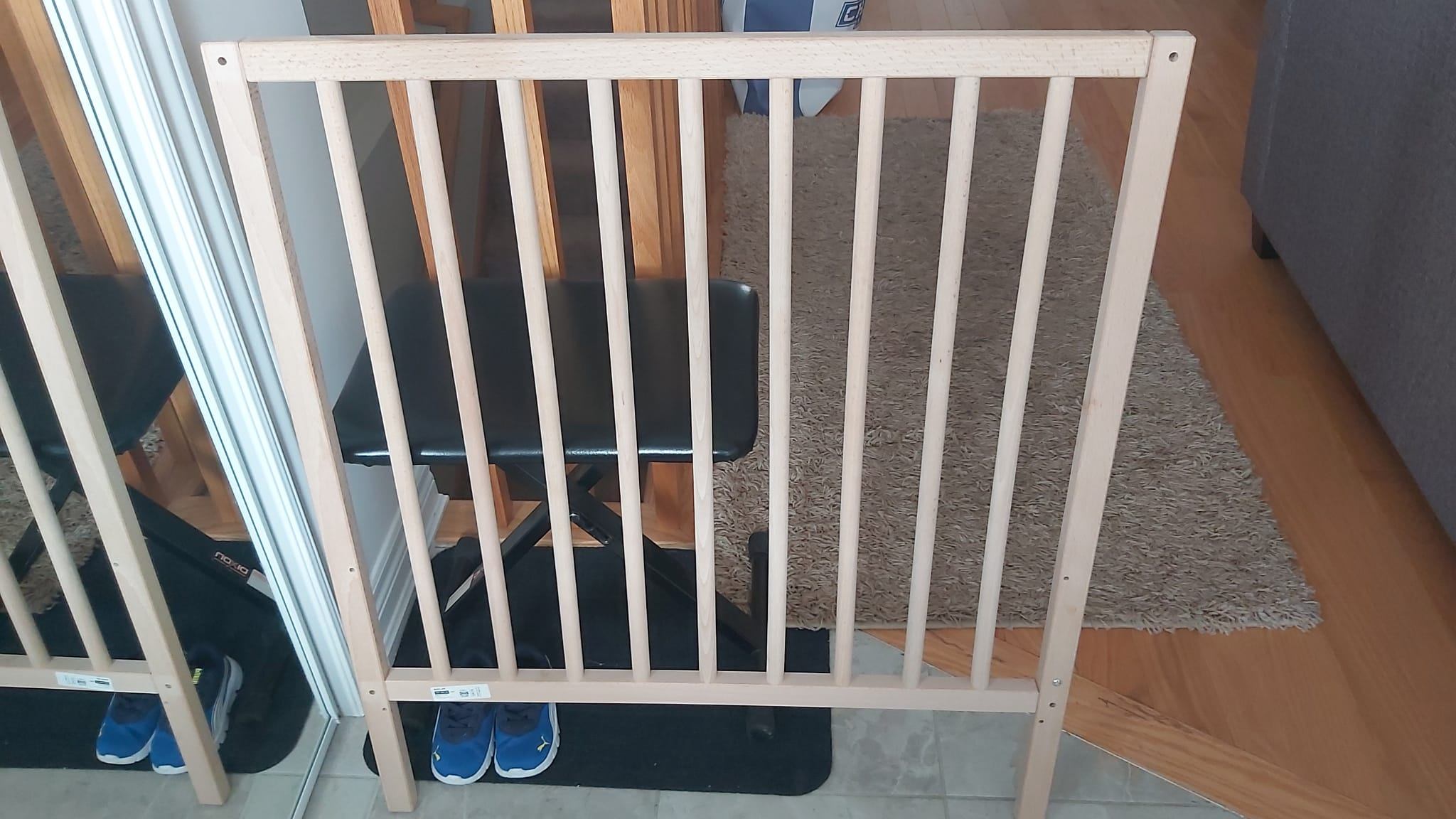 IKEA SNIGLAR Crib – Assembled Once, Never Used, Mint Condition - photo 2