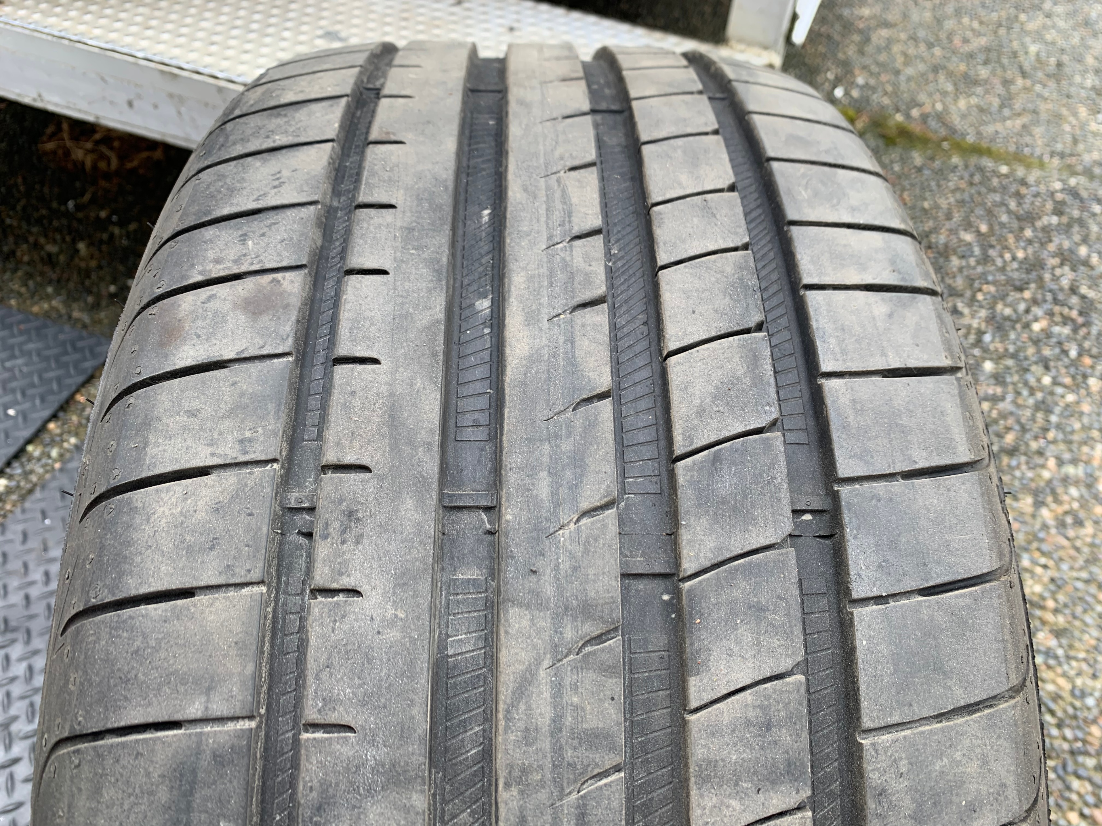 1 x single 255/35/19 goodyear eagle F1 Asym 5 MO with 90% tread - photo 3