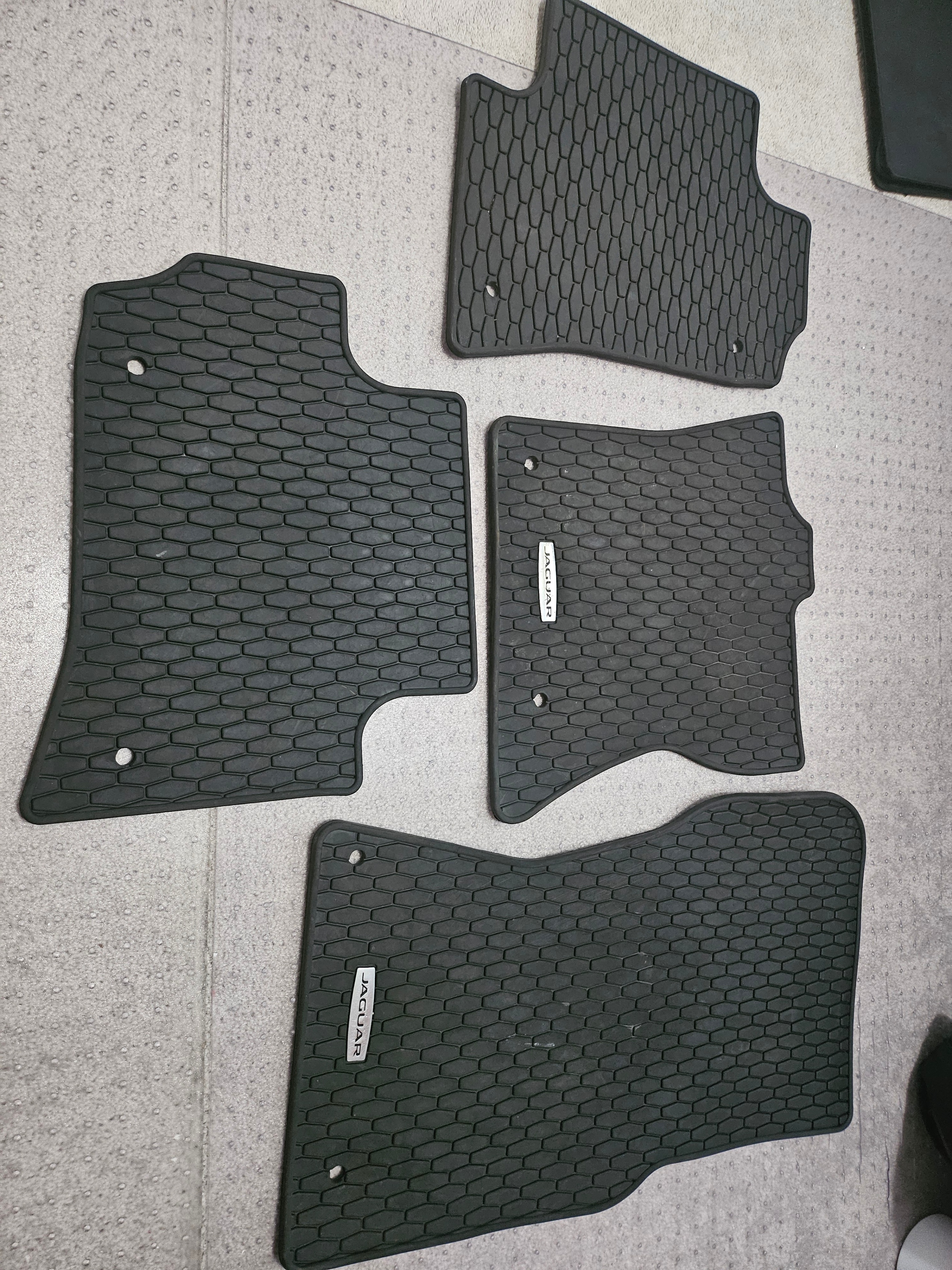 2017 2018 2019 OEM JAGUAR JLR Floor Mats Set of 4 front back - photo 2