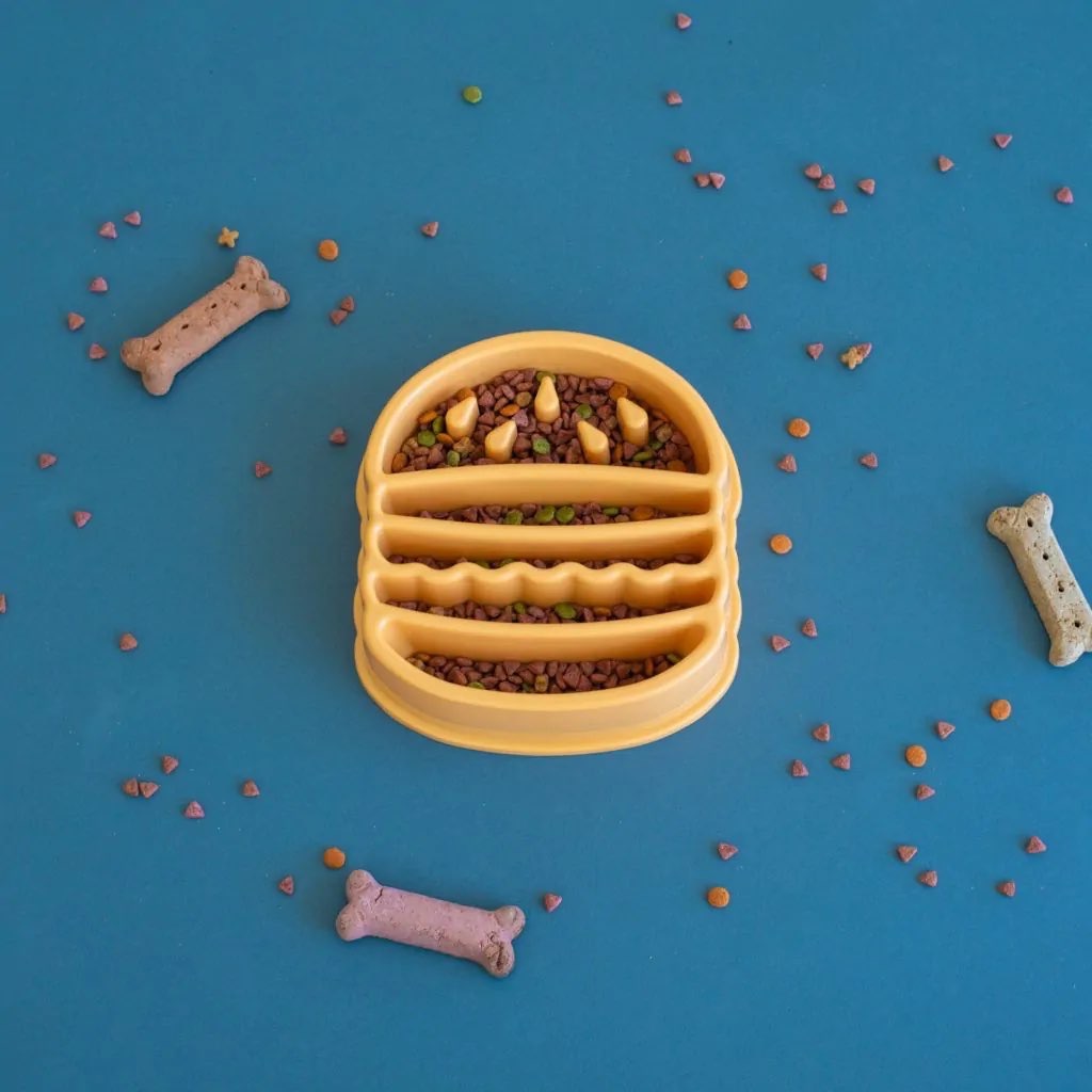NIB Burger Slow Feeder for Dogs 🍔 Zippy Paws
