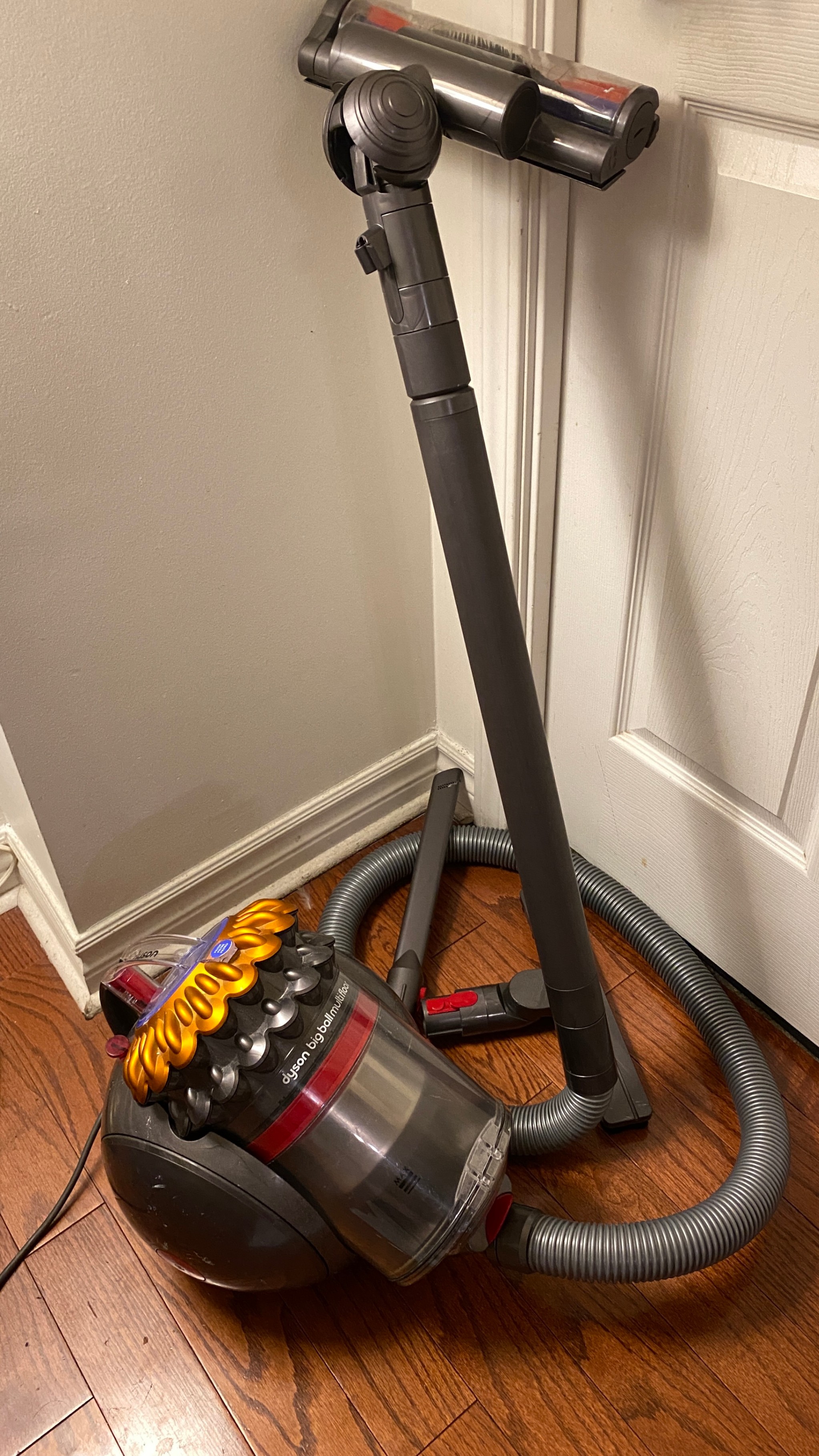 Dyson - Big Ball Multifloor Canister Vaccum Cleaner CY23 / Parts