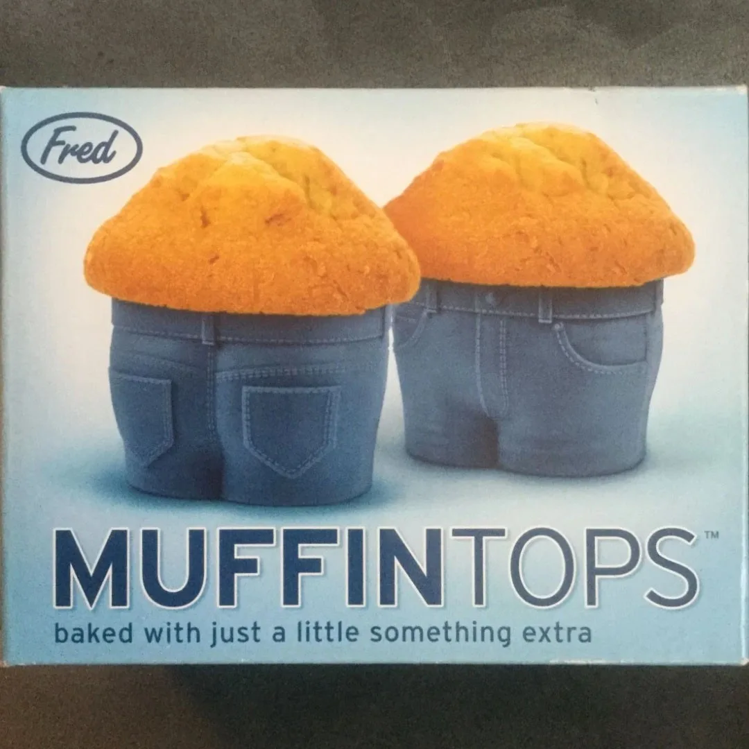FRED Silicone Muffin Tops Baking Cupcake Cup Moulds Set of 4 image indicator(3)
