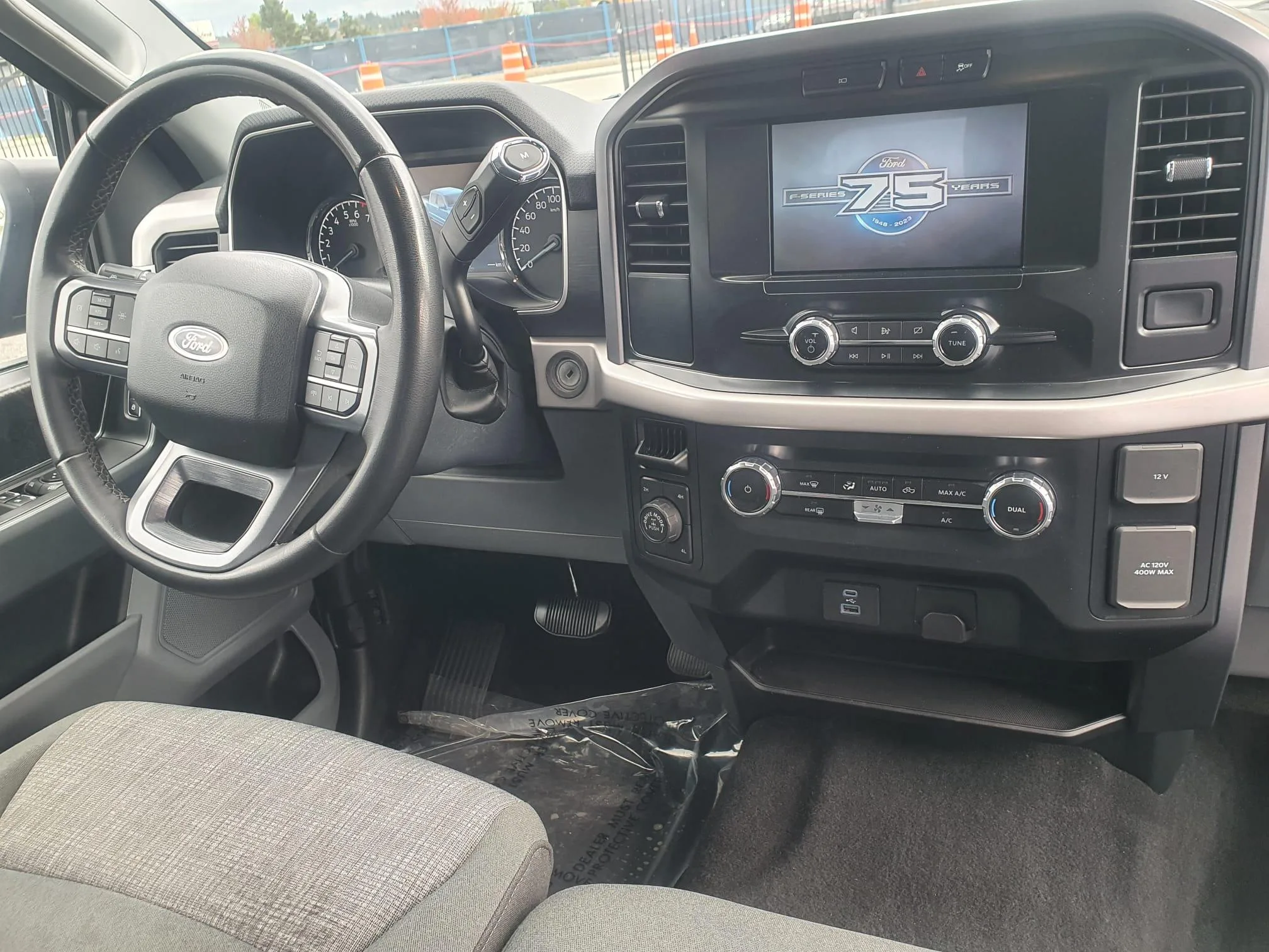 2023 Ford F-150 XLT Supercrew 5.5' Box image indicator(8)