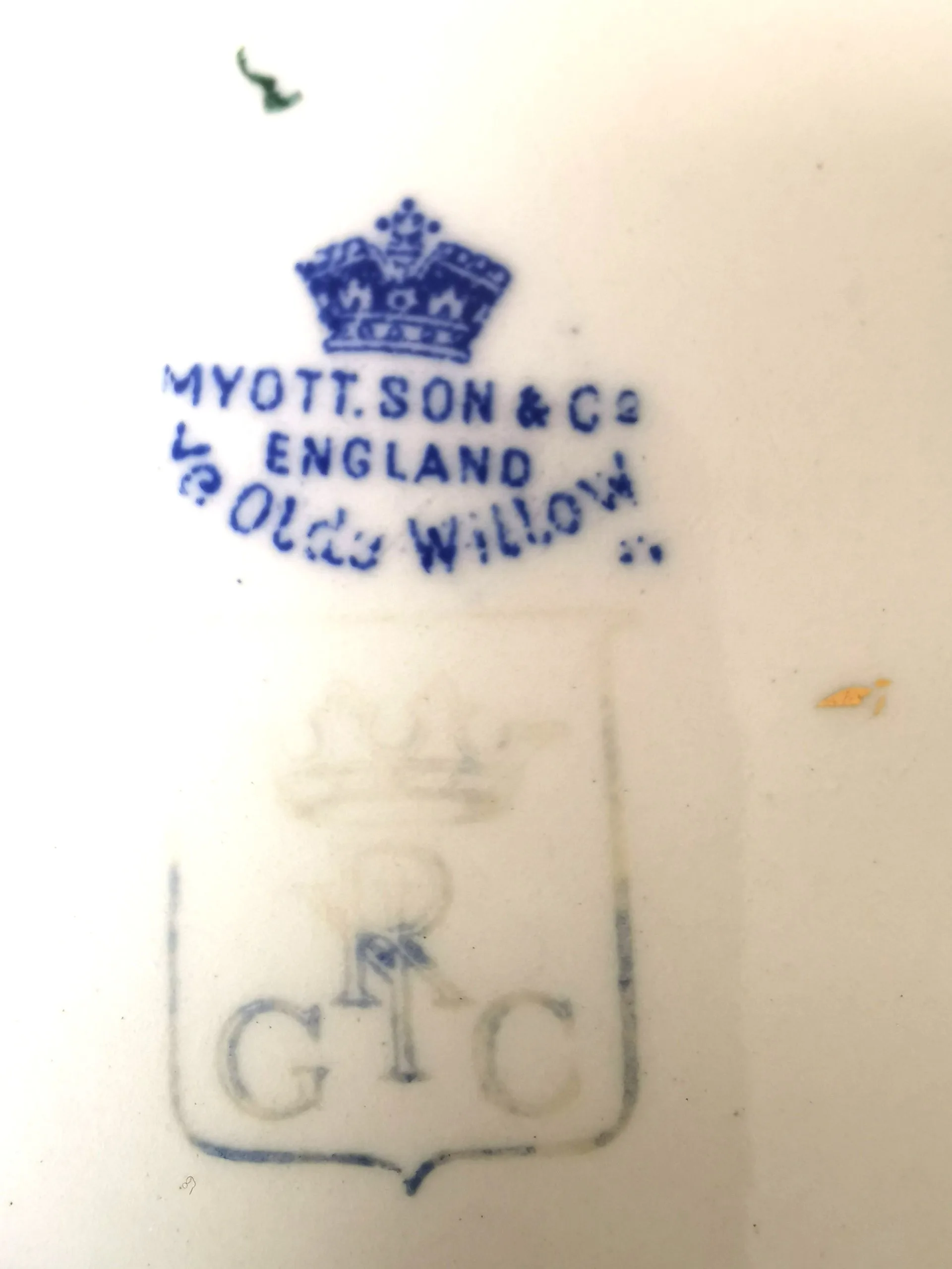 Collector Plates Four- Two Japanese, Two English Vintage image indicator(9)