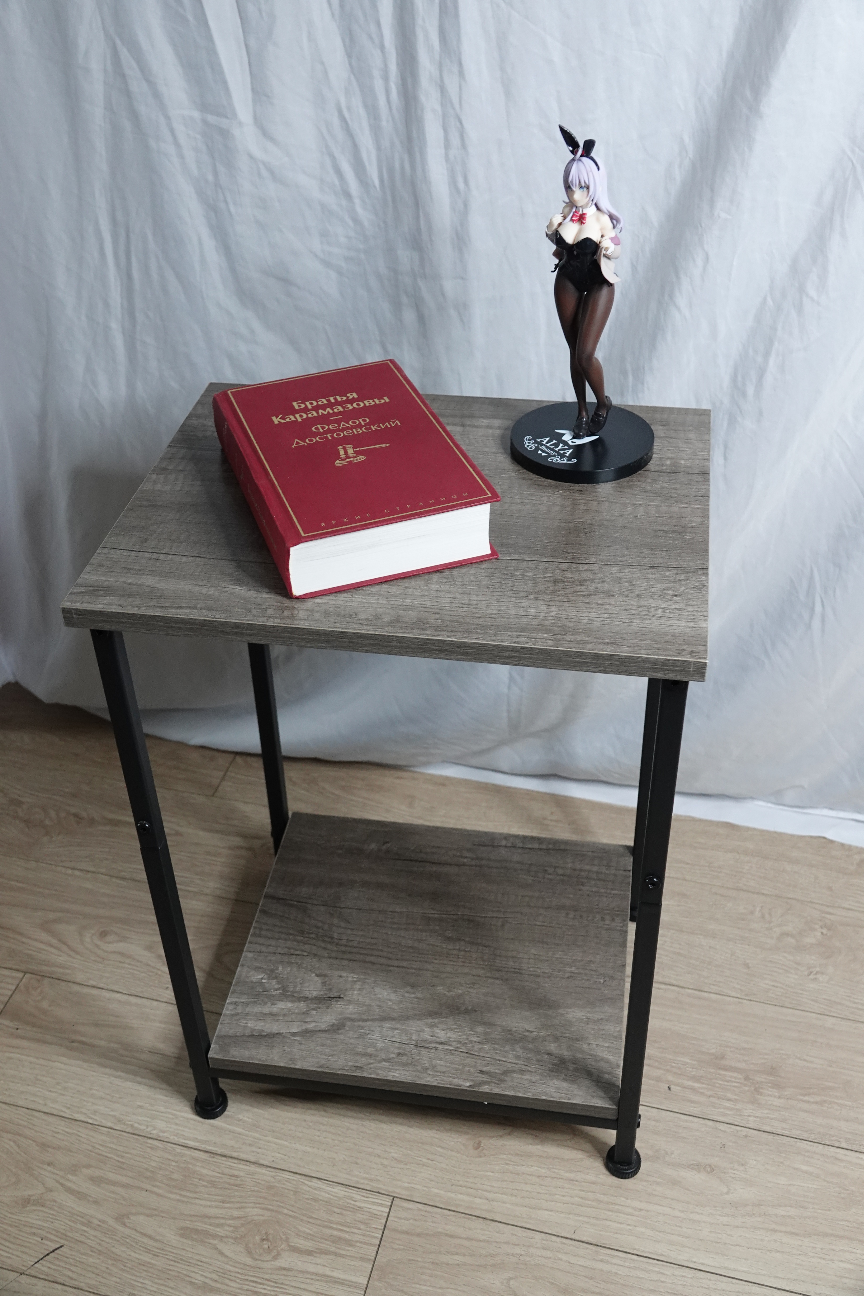 Modern Nightstand / Side Table with Built-in Charging Station