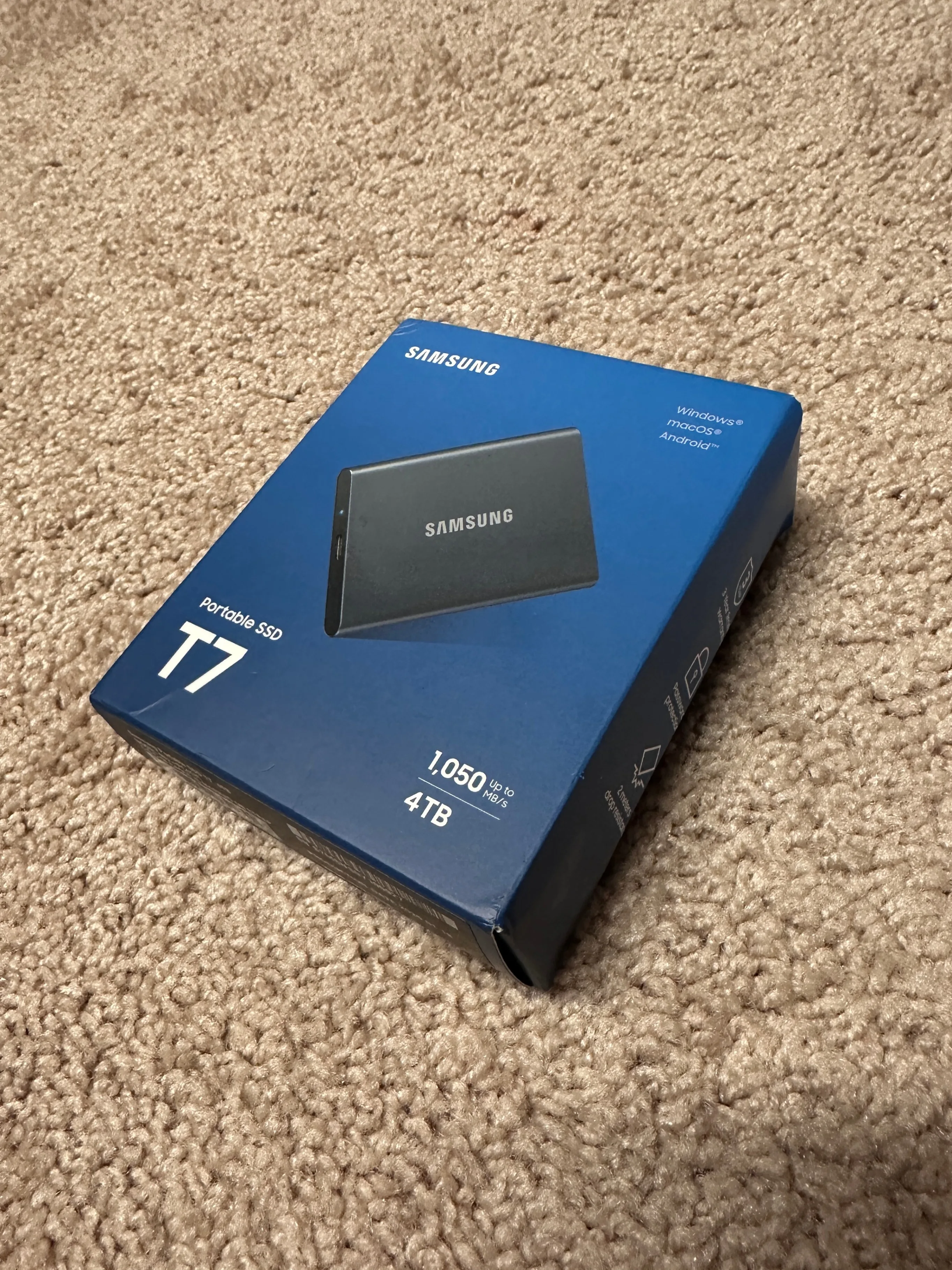 SAMSUNG T7 4TB, Portable SSD 2025 Edition thumbnail