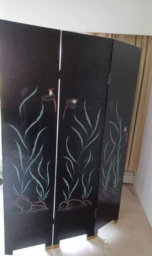 RARE SHOW HOME Double-Sided Asian Hand-Painted Screen Cranes image indicator(5)