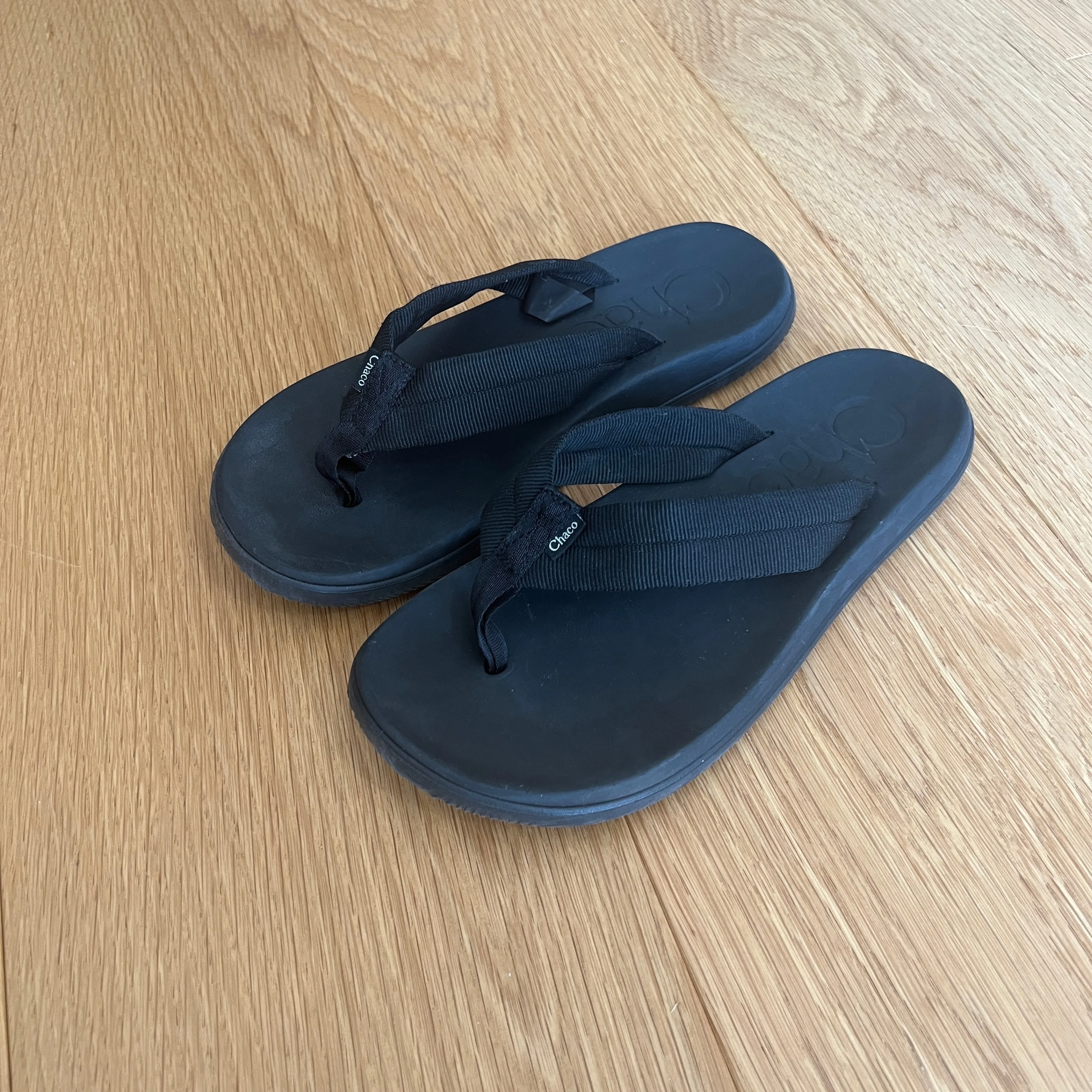 Chaco Black Unisex Chillos Flipchillos Flip Flops - 39 EU thumbnail