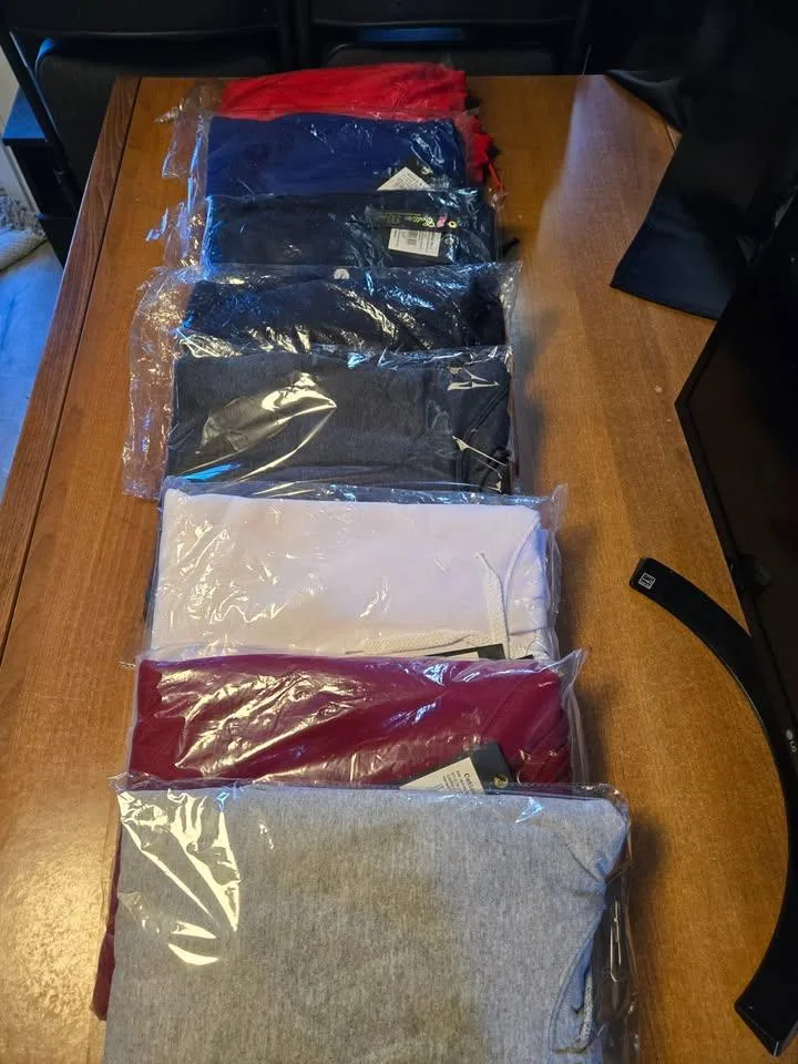 Brand New Blank Hoodies & T-Shirts  – Bulk or Individual. image indicator(5)