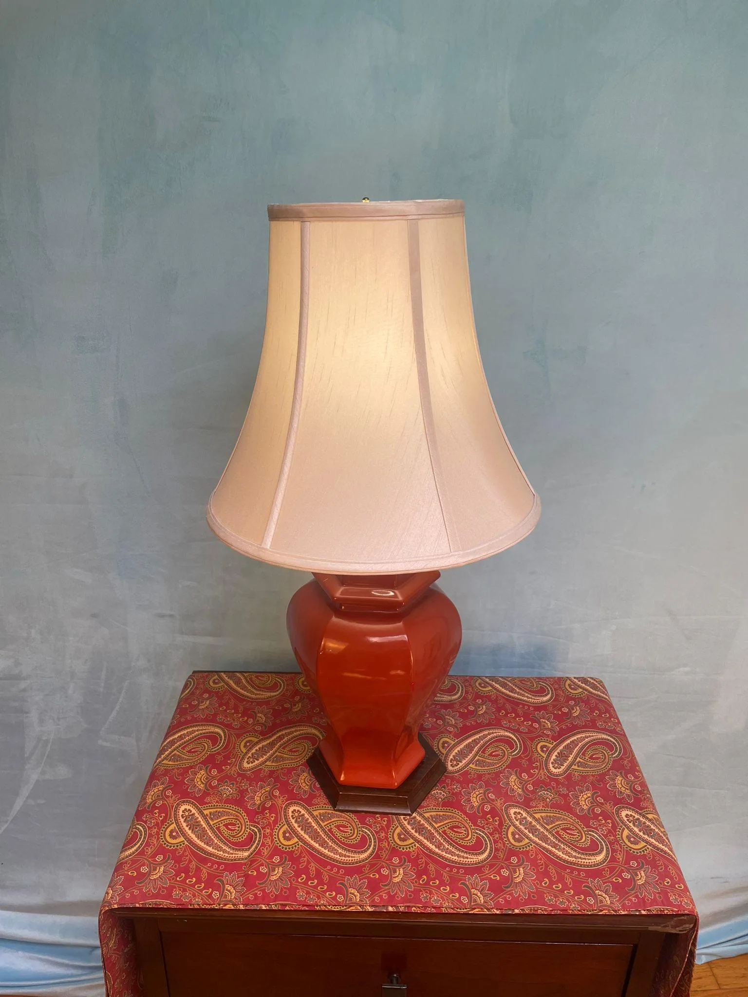 Red Table Lamp – $15 image indicator(3)