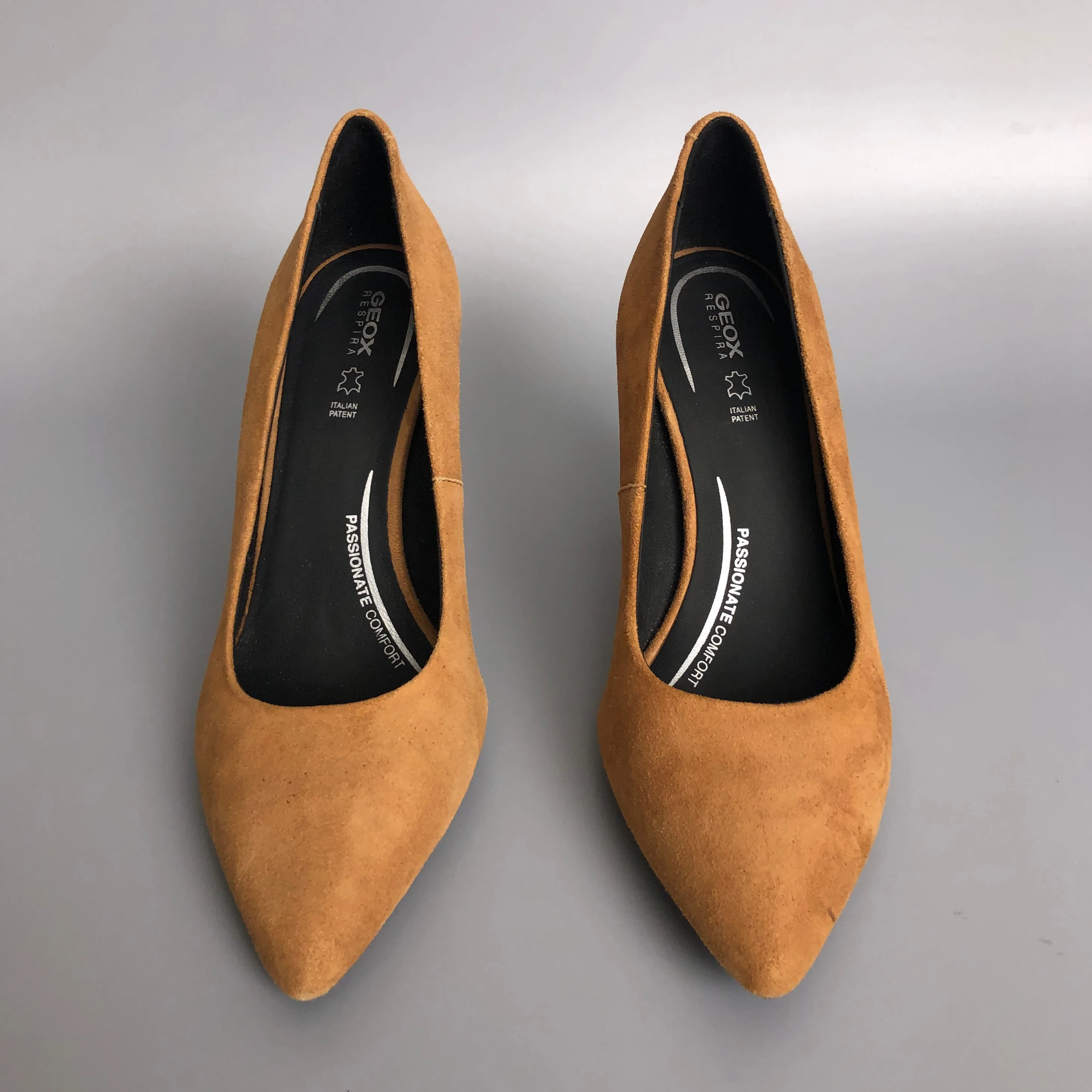 Tan Leather Suede Geox Heels image indicator(4)