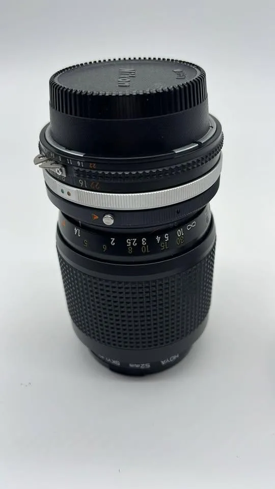 Zoom-Nikkor 35-105mm f/3.5~4.5s MACRO thumbnail