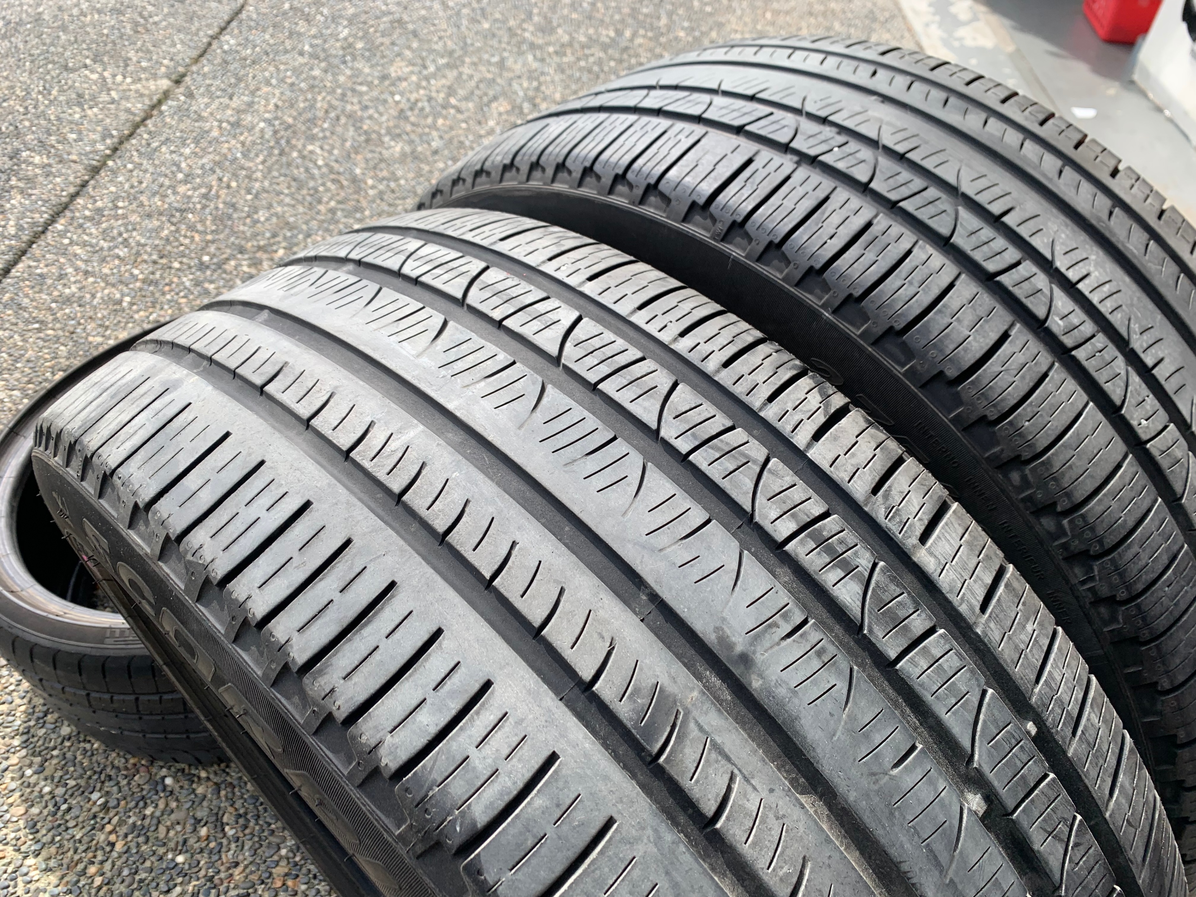 PAIR of 275/45/21 M+S Pirelli scorpion verde A/S LR w 60% tread - photo 4