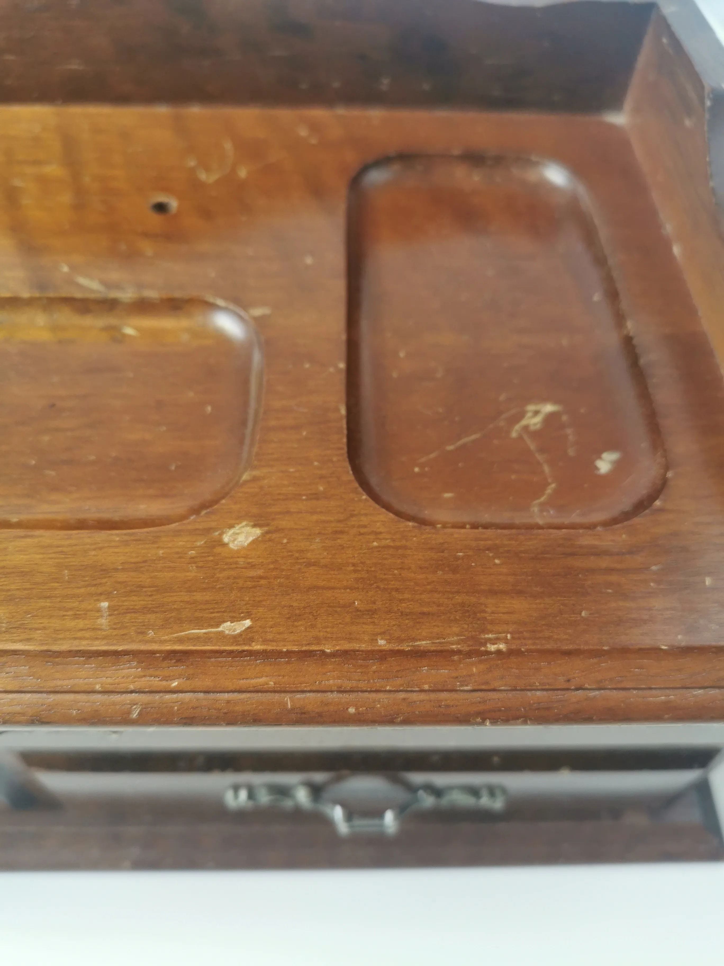 Vintage 70s Gentlemen's Wood Dresser Valet Organizer by Dynasty image indicator(4)