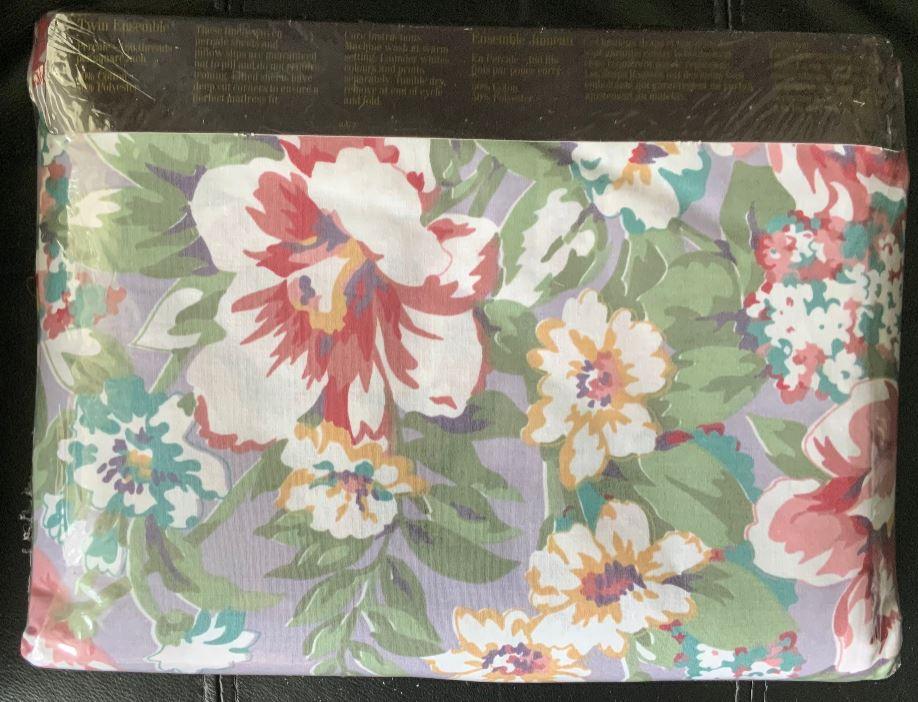 Vintage Private Collection Percale Twin Bedsheet and Pillowcases - photo 2