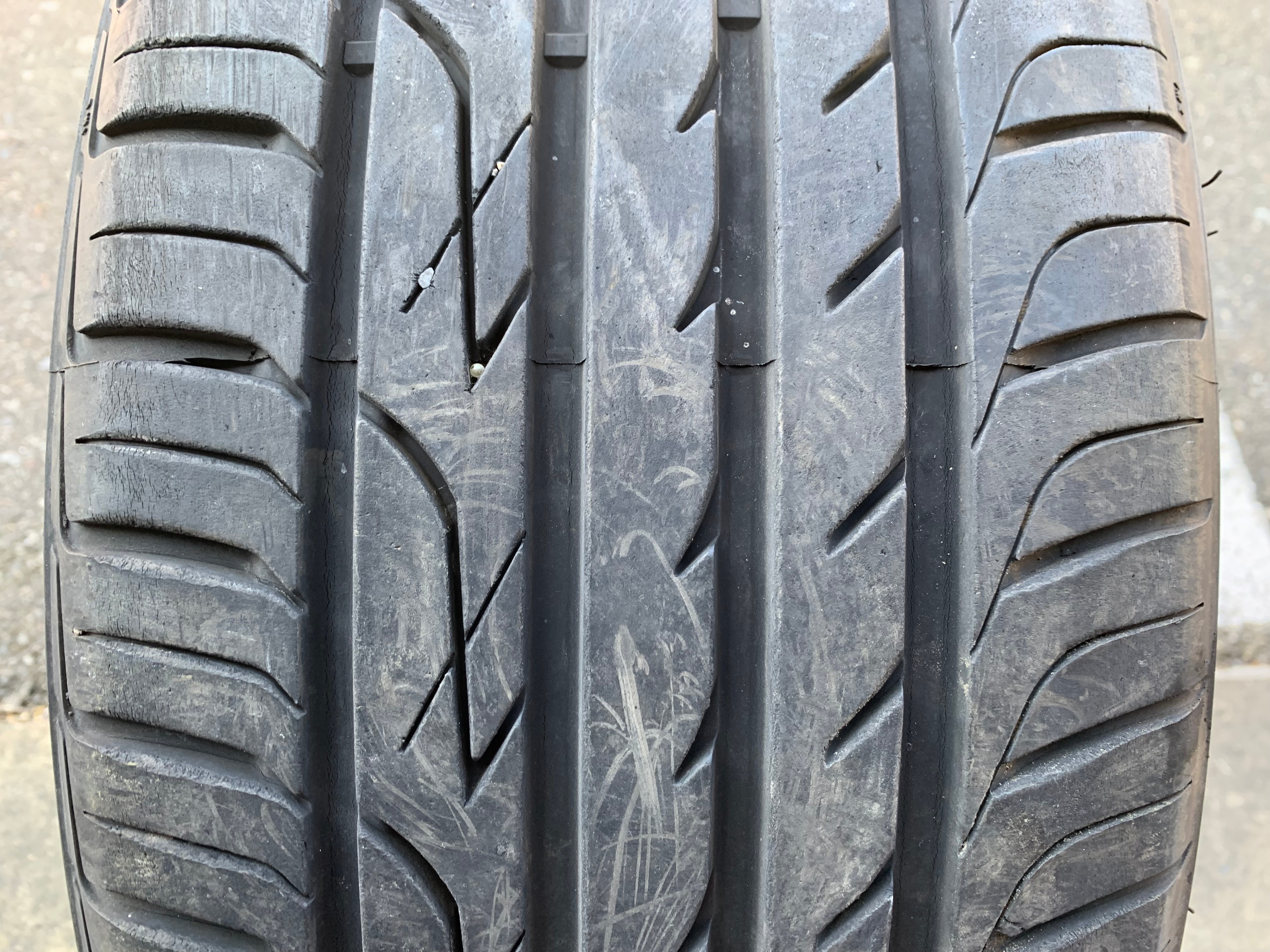 1 X single 225/45/18 95W M+S Three A P606 with 80% tread - photo 2